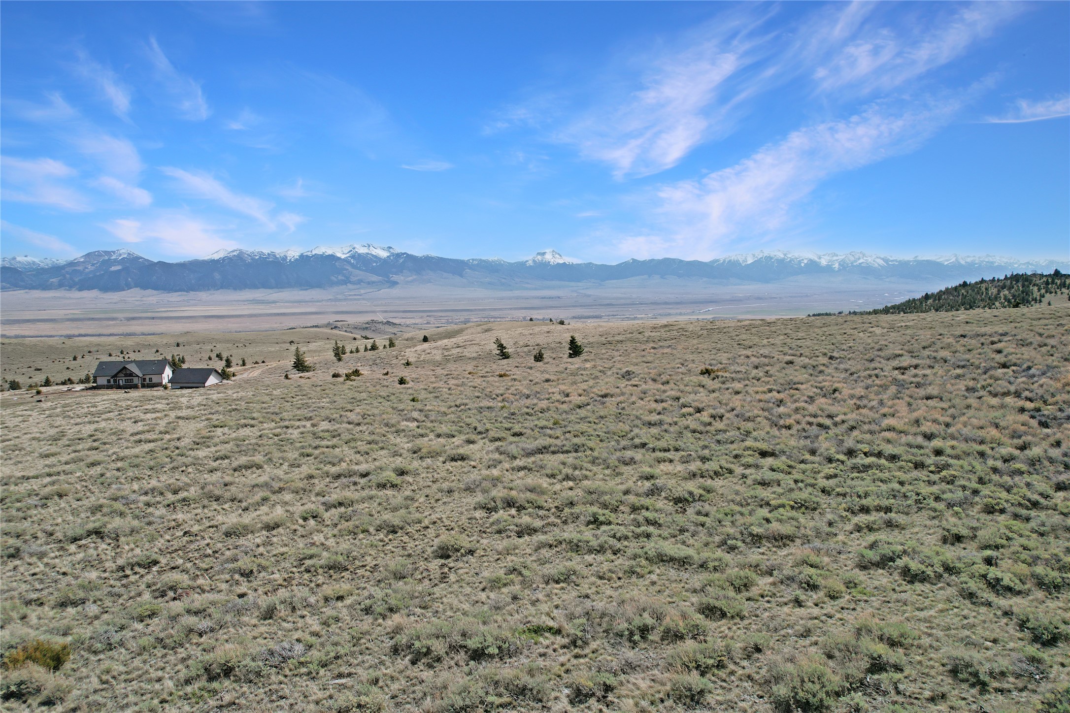 231 Axolotl Lakes Trail Property Photo 40