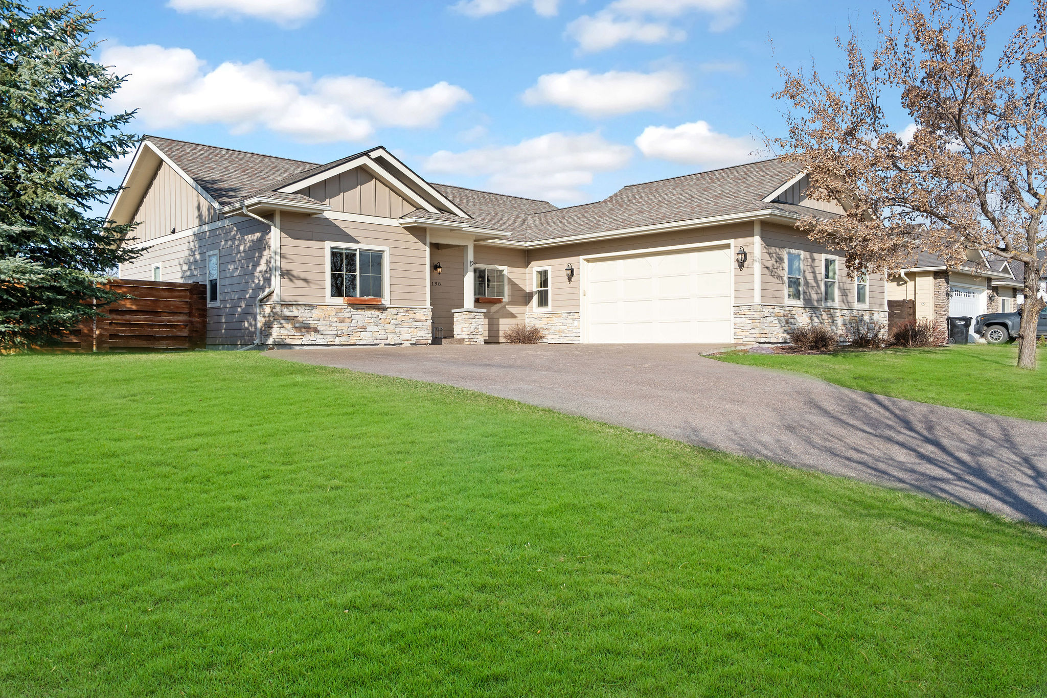 198 Lazy Creek Way Property Photo 1