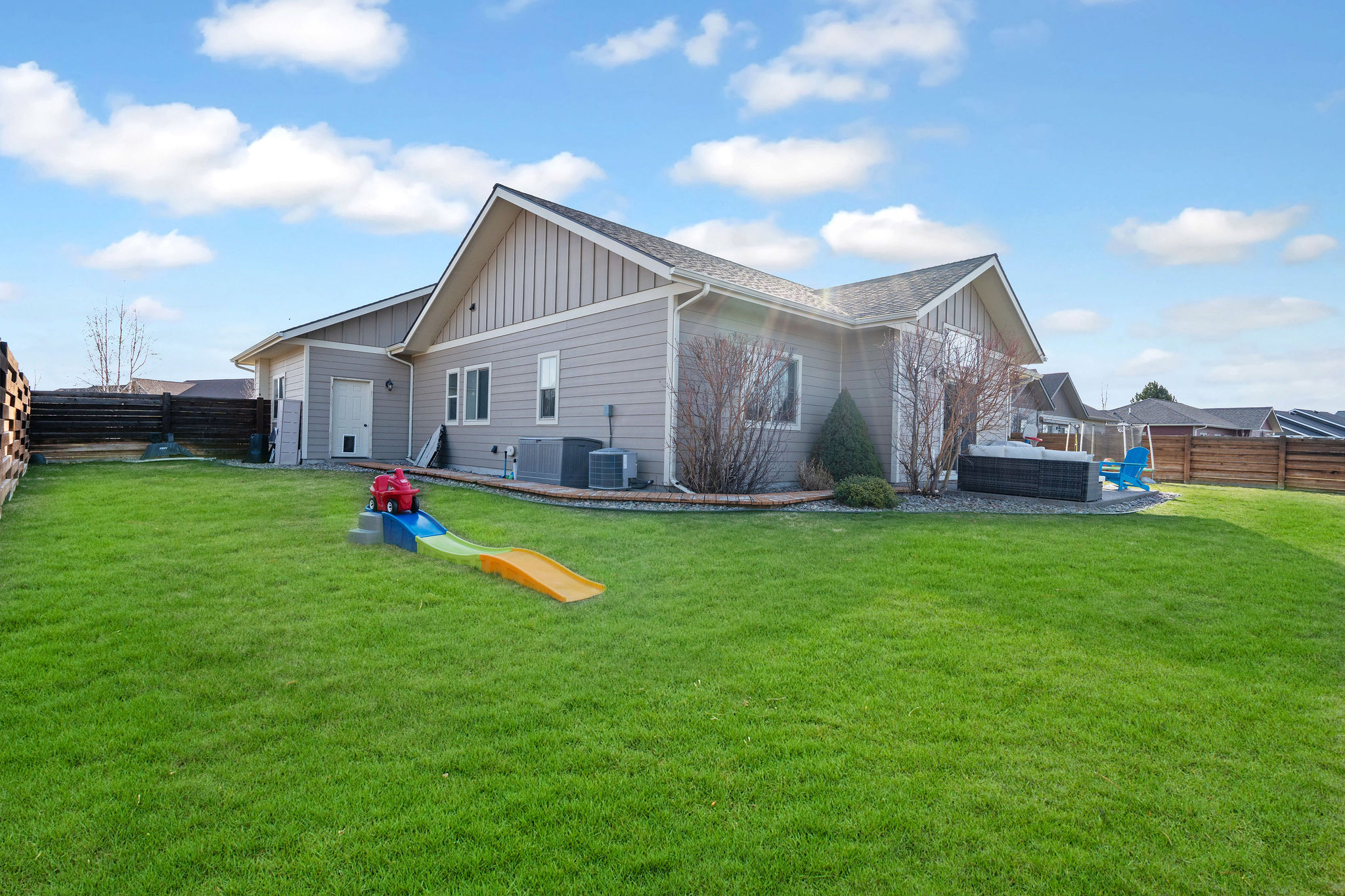 198 Lazy Creek Way Property Photo 37