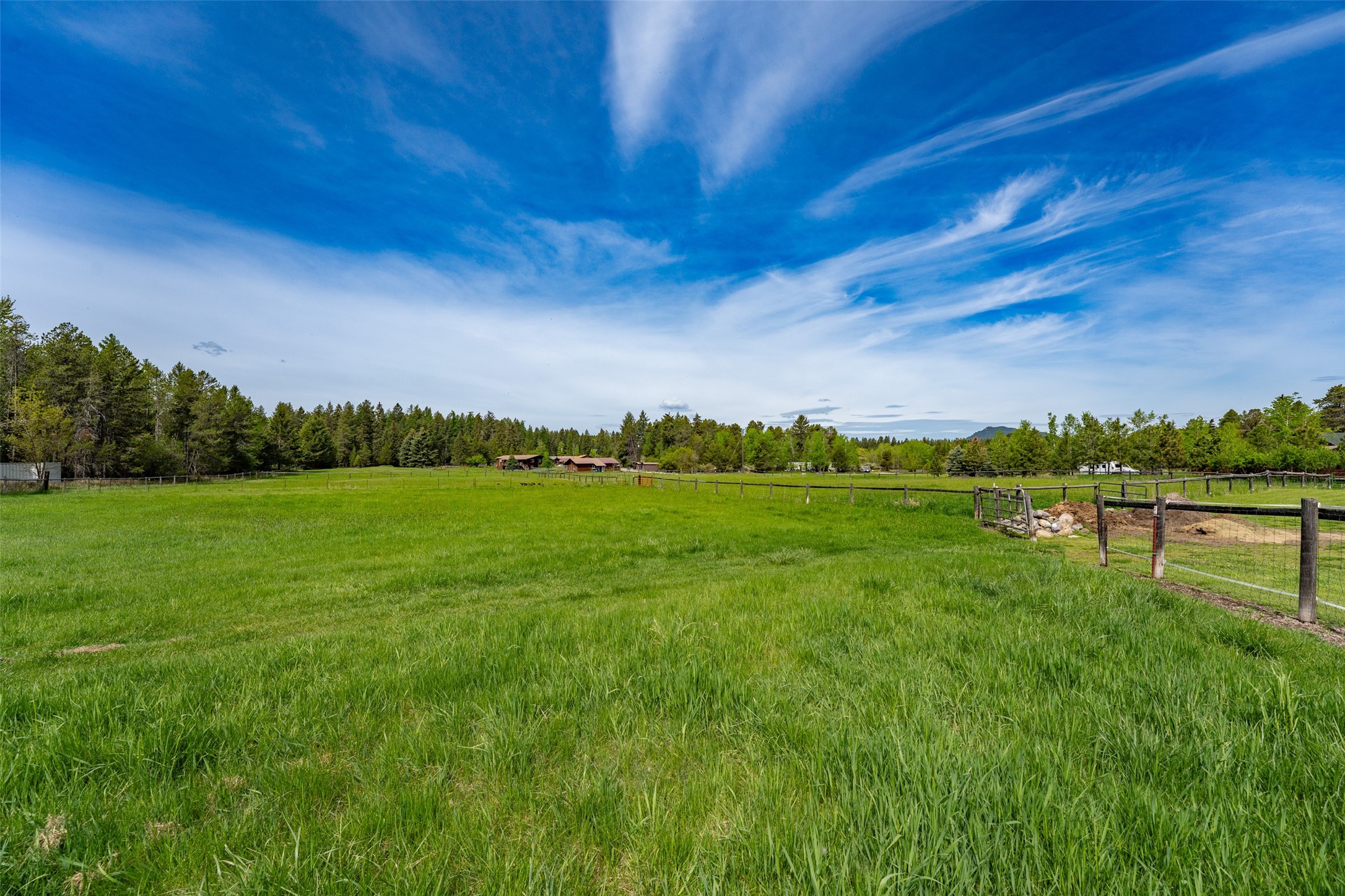 5710 Us Hwy 93 S Property Photo 4