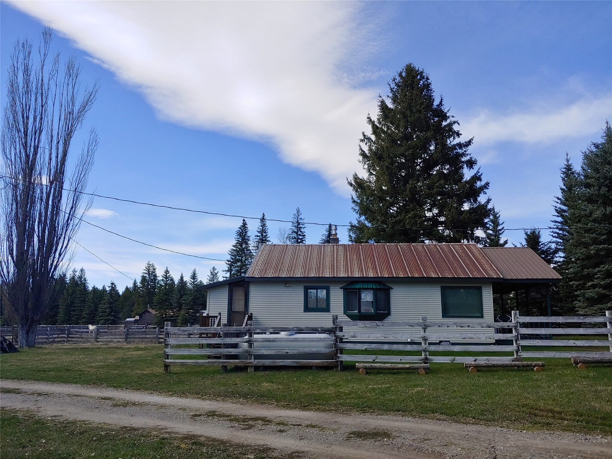30068169 Property Photo 3