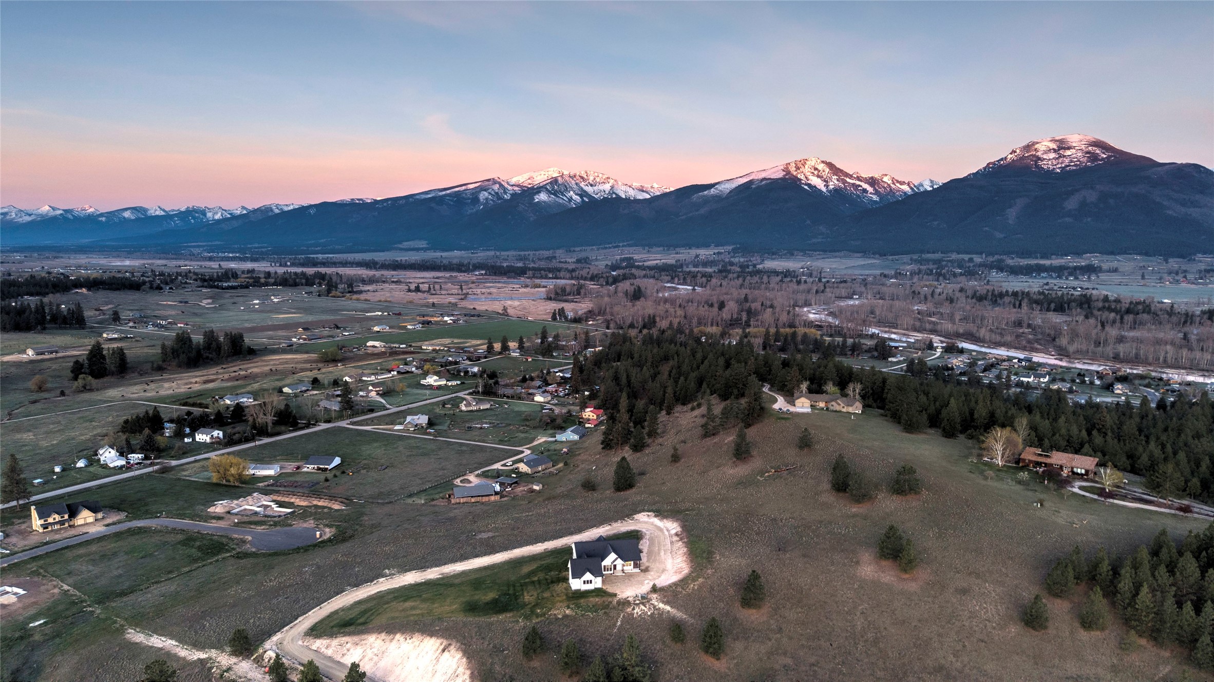 176 Miles Gulch Road Property Photo 2
