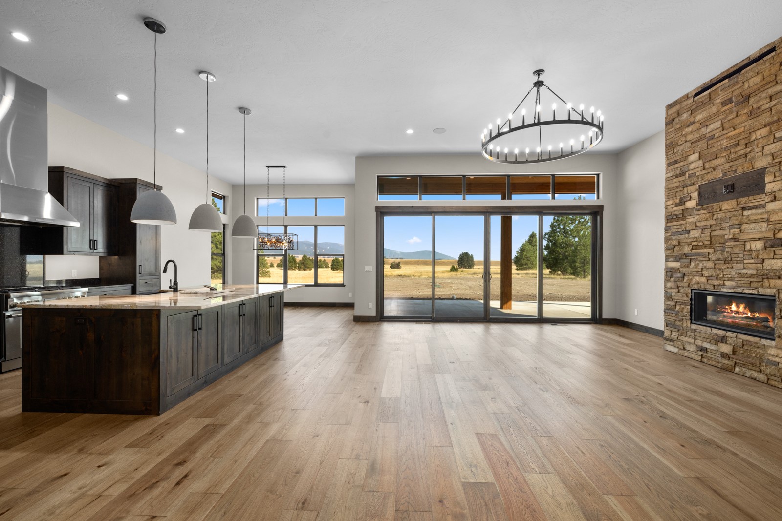110 Paradise Loop Property Photo 6