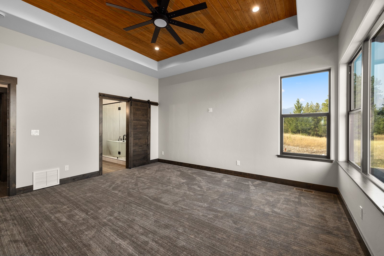 110 Paradise Loop Property Photo 27