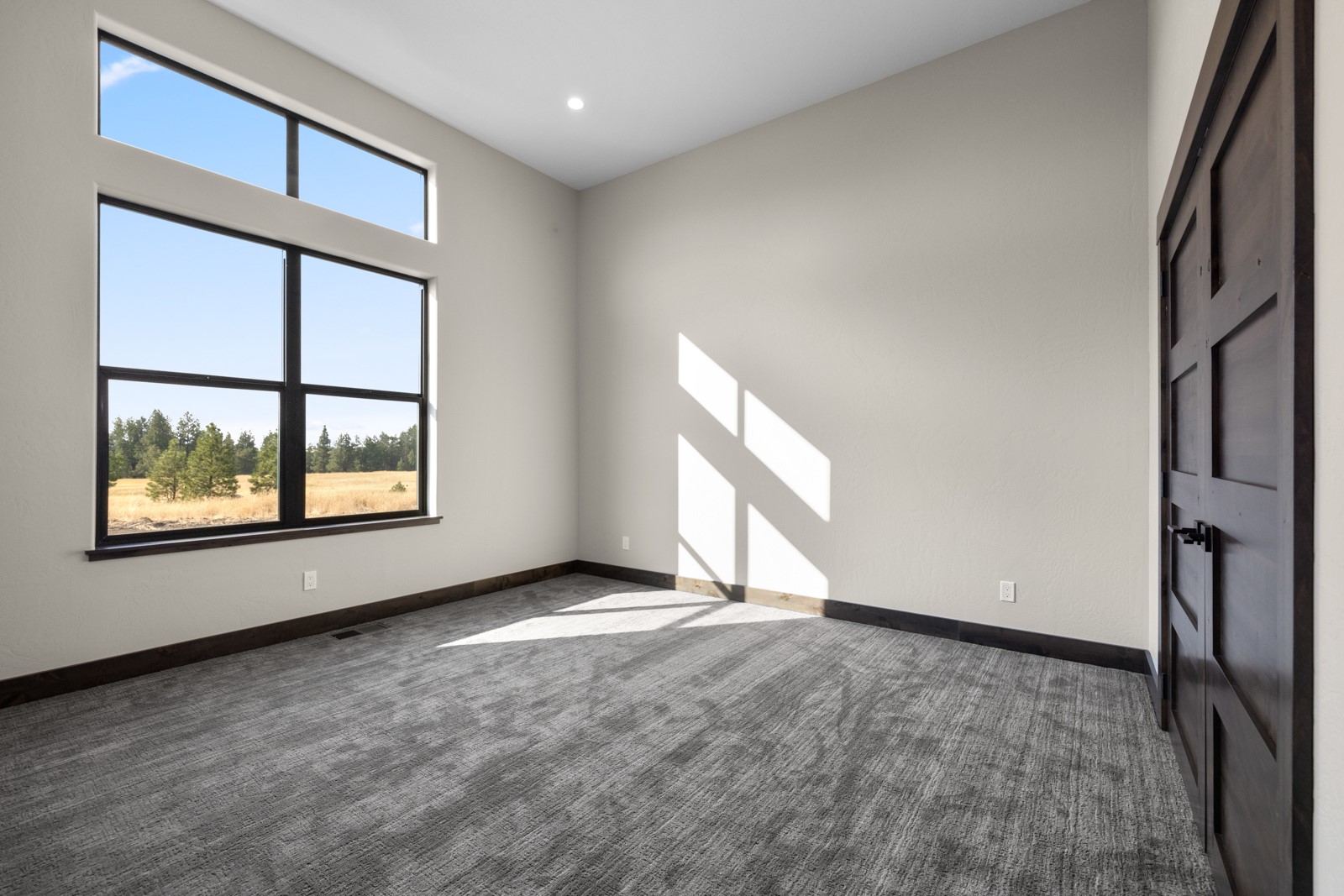 110 Paradise Loop Property Photo 37
