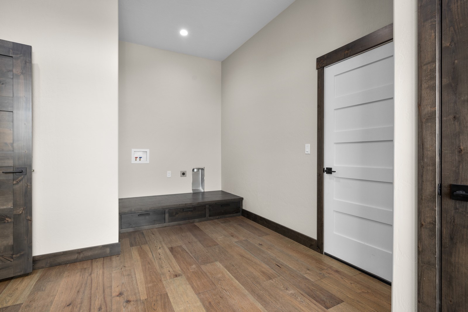 110 Paradise Loop Property Photo 46