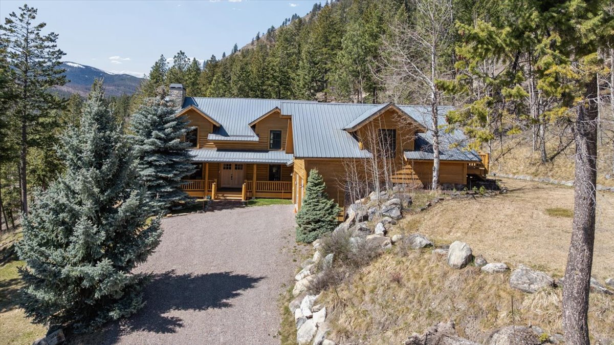 142 Eagles Landing Property Photo 2