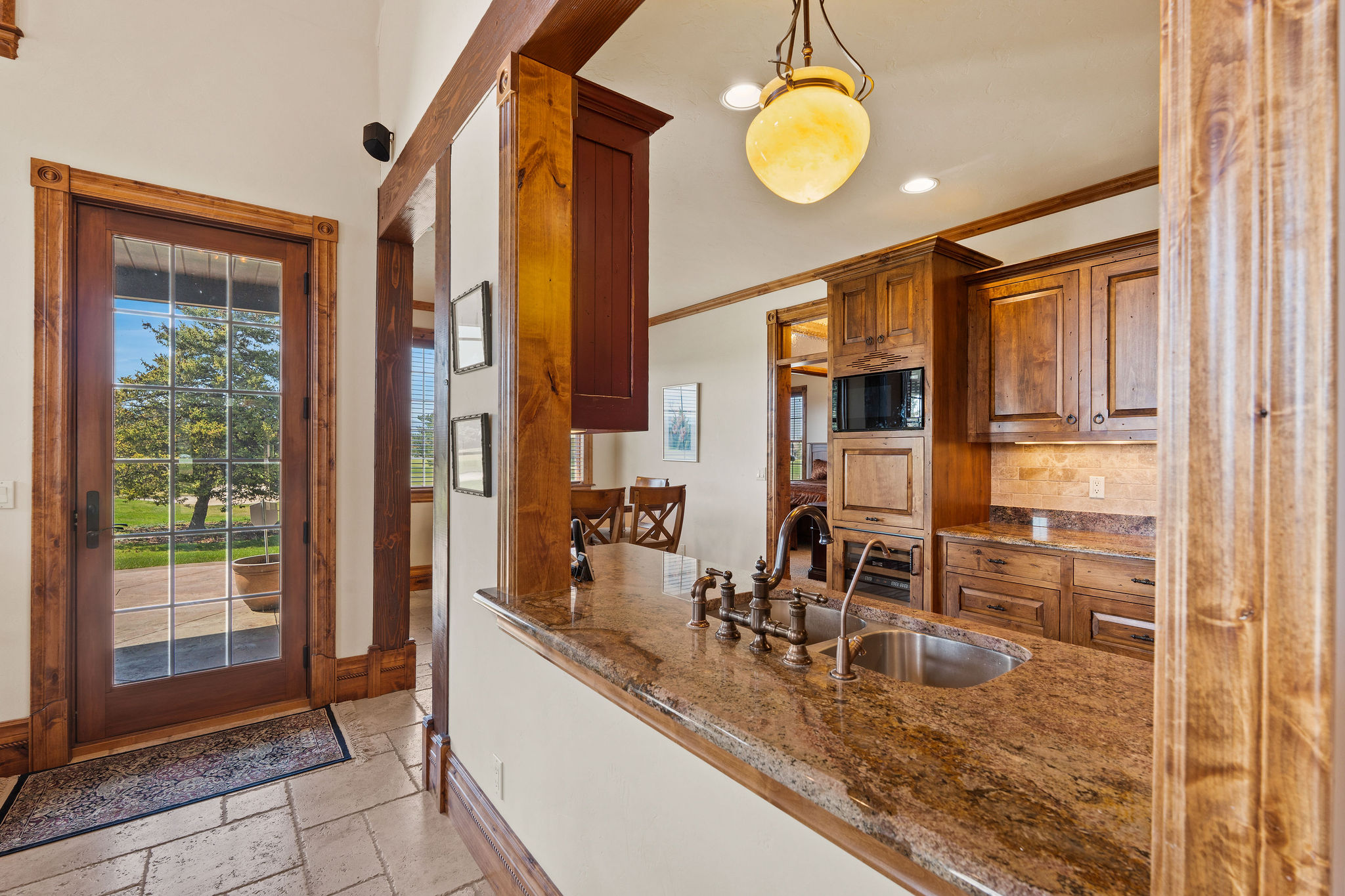 1363 Lake Pointe Drive Property Photo 12