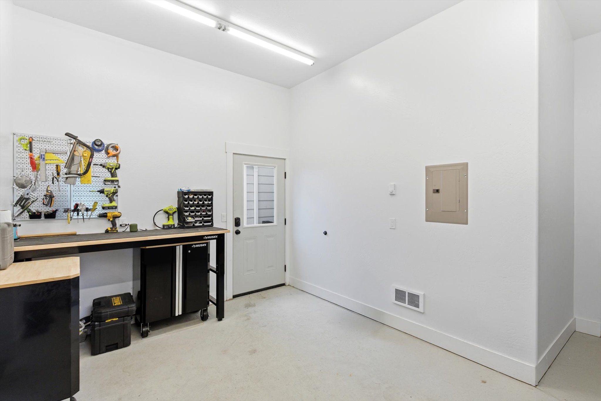 317 Stoneridge Drive Property Photo 63
