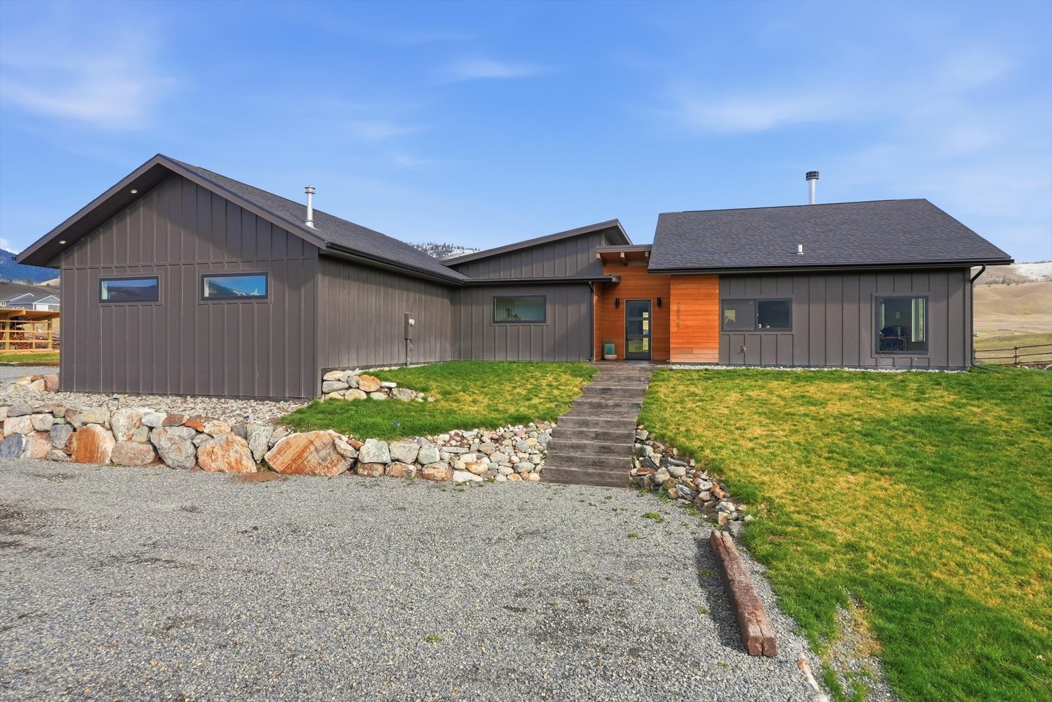 25567 Three Moon Drive Property Photo 4