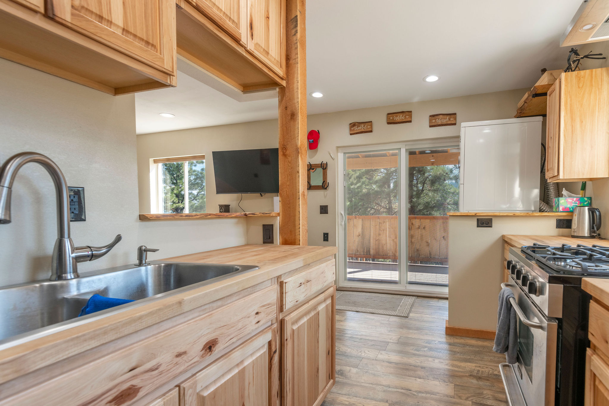7221 Raven Road Property Photo 11