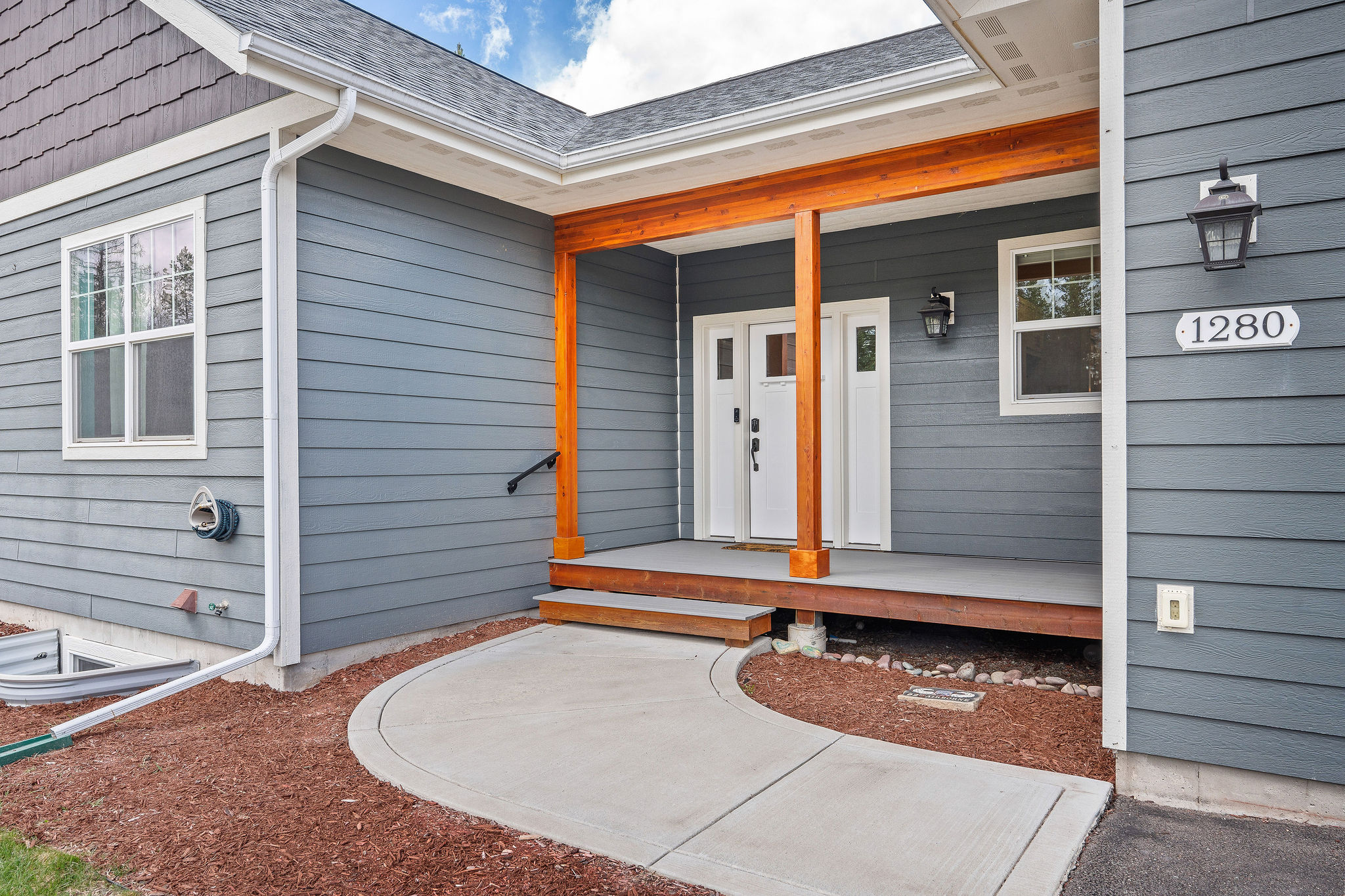 1280 Timber Ridge Court Property Photo 4