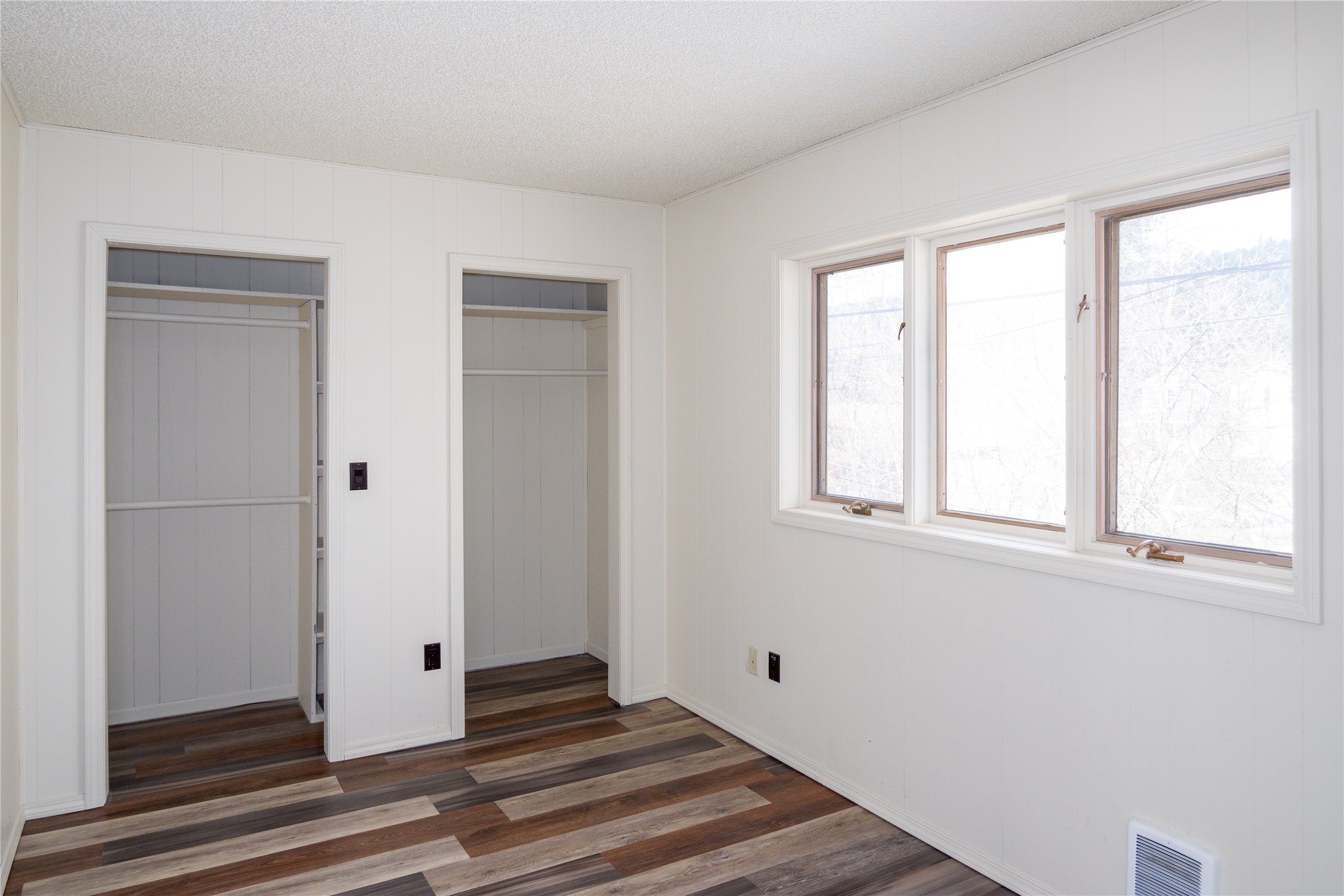 213 E Missoula Avenue Property Photo 34