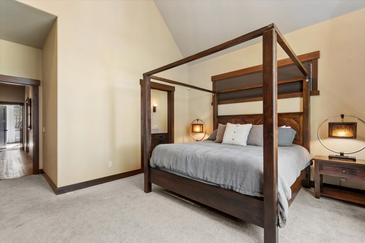 37 Keel Court Property Photo 25