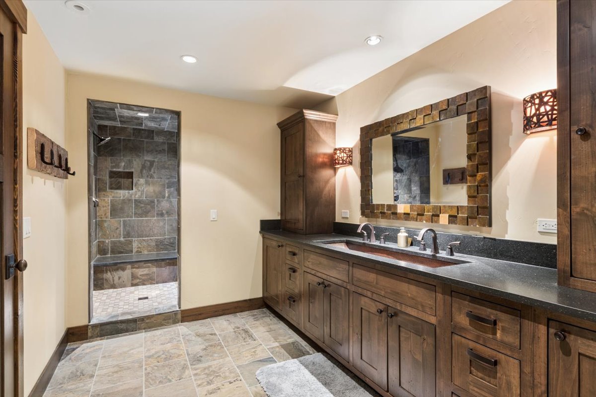 37 Keel Court Property Photo 46