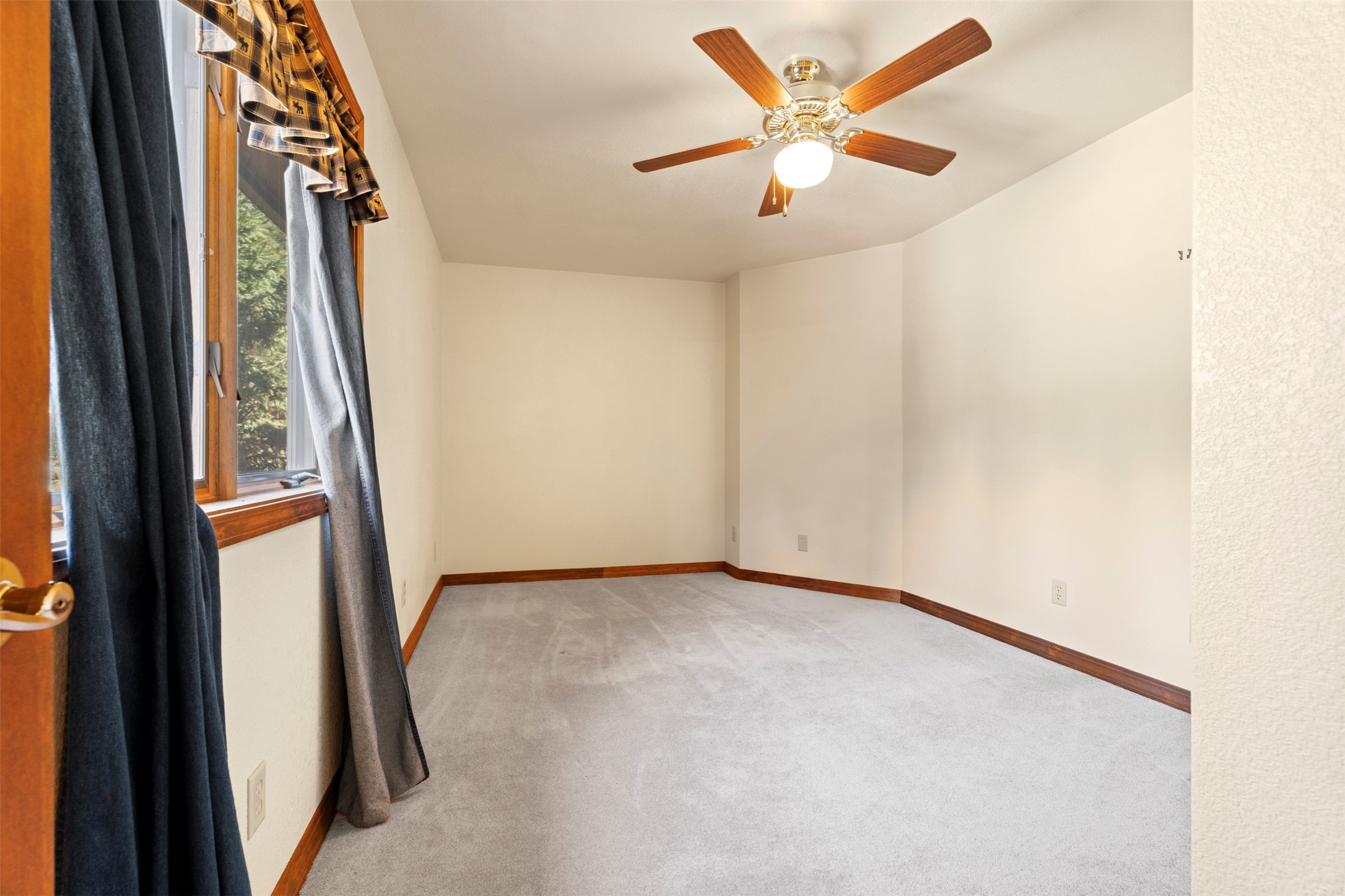 912 Weber Butte Trail Property Photo 25