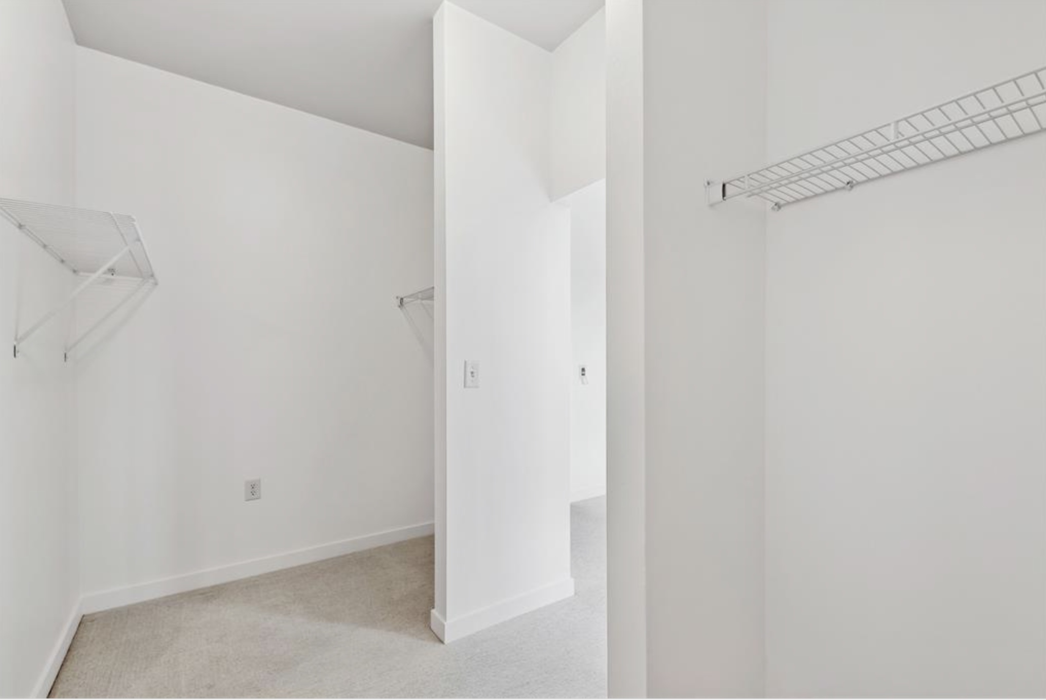 100 Woodlands Way S401 Property Photo 4