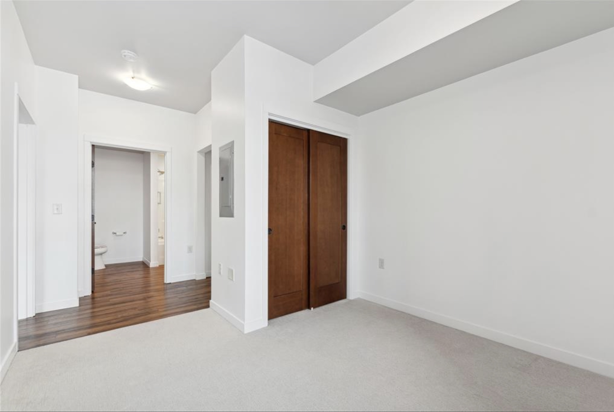 100 Woodlands Way S401 Property Photo 10