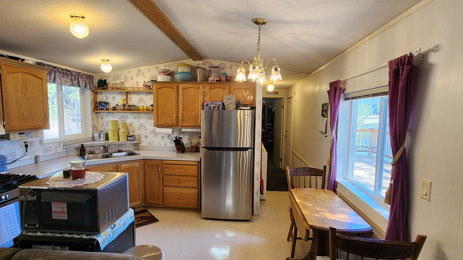 1894 La Brant Road Property Photo 12
