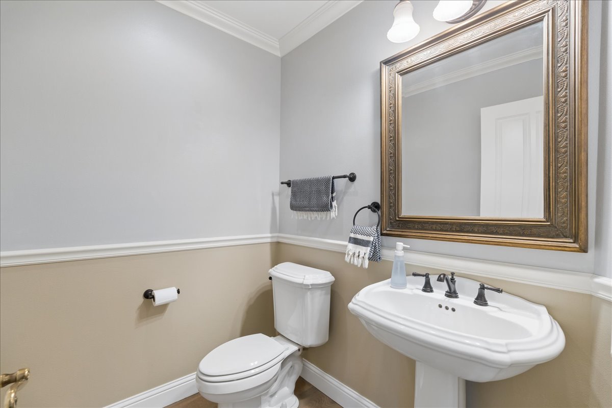 3000 Lower River Road 2 Property Photo 10