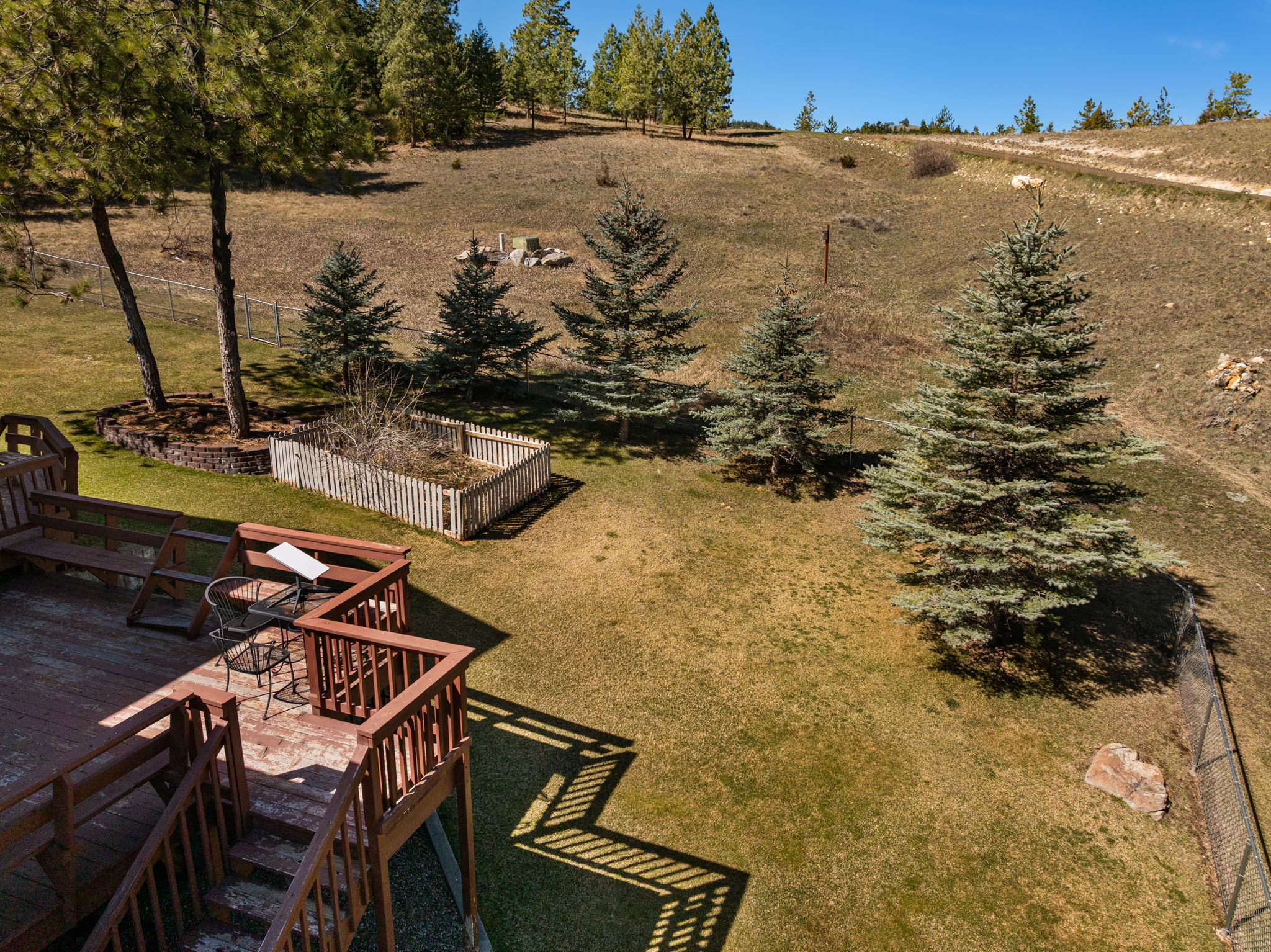 1059 Hwy 282 Property Photo 8