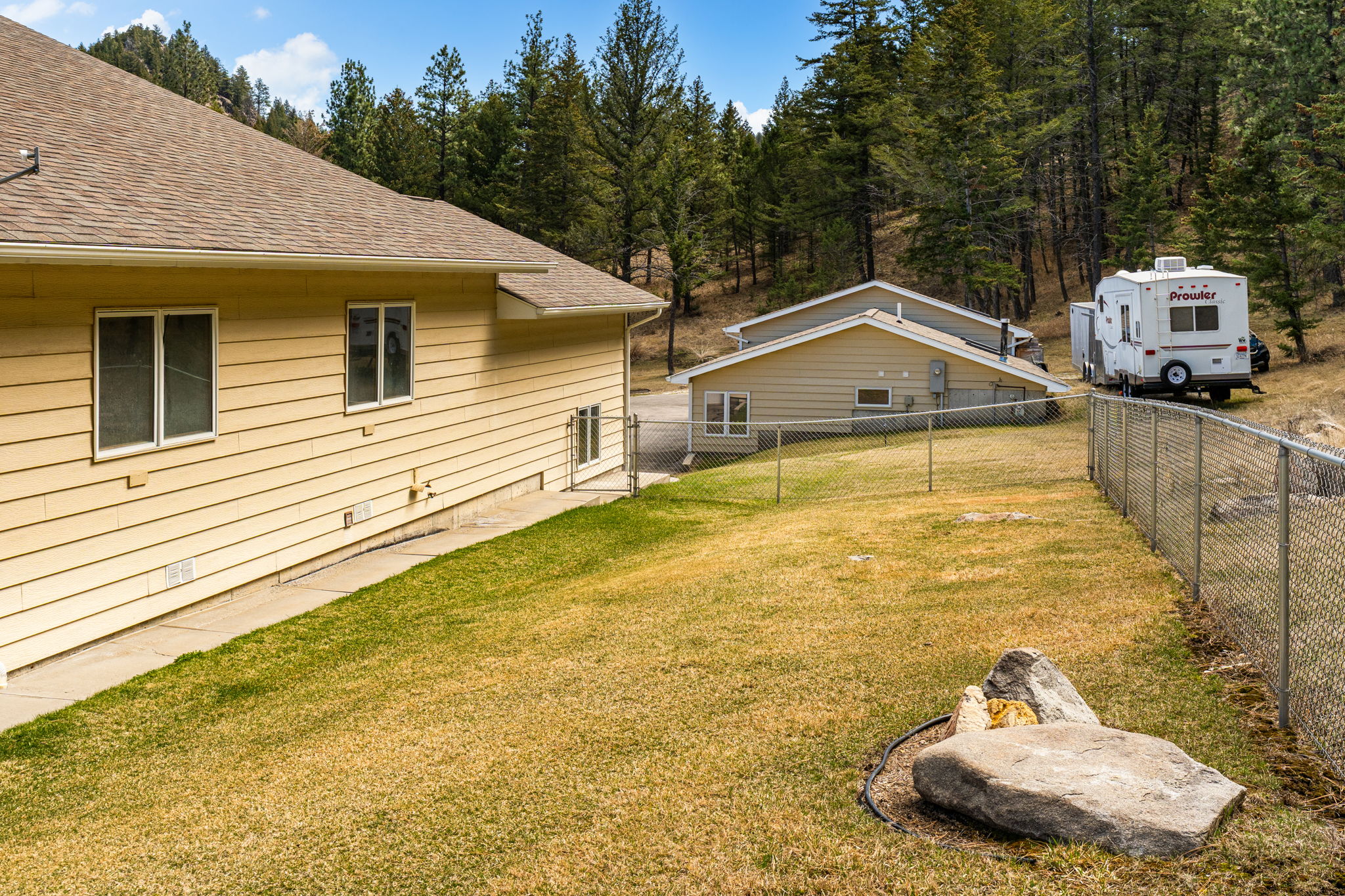 1059 Hwy 282 Property Photo 28