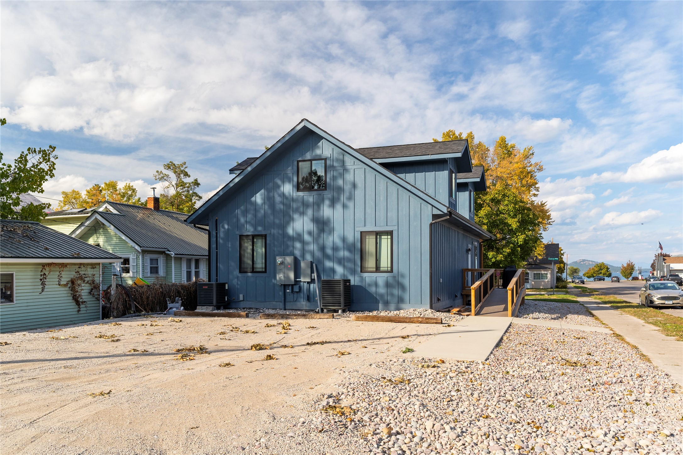 101 4th Avenue W Property Photo 7