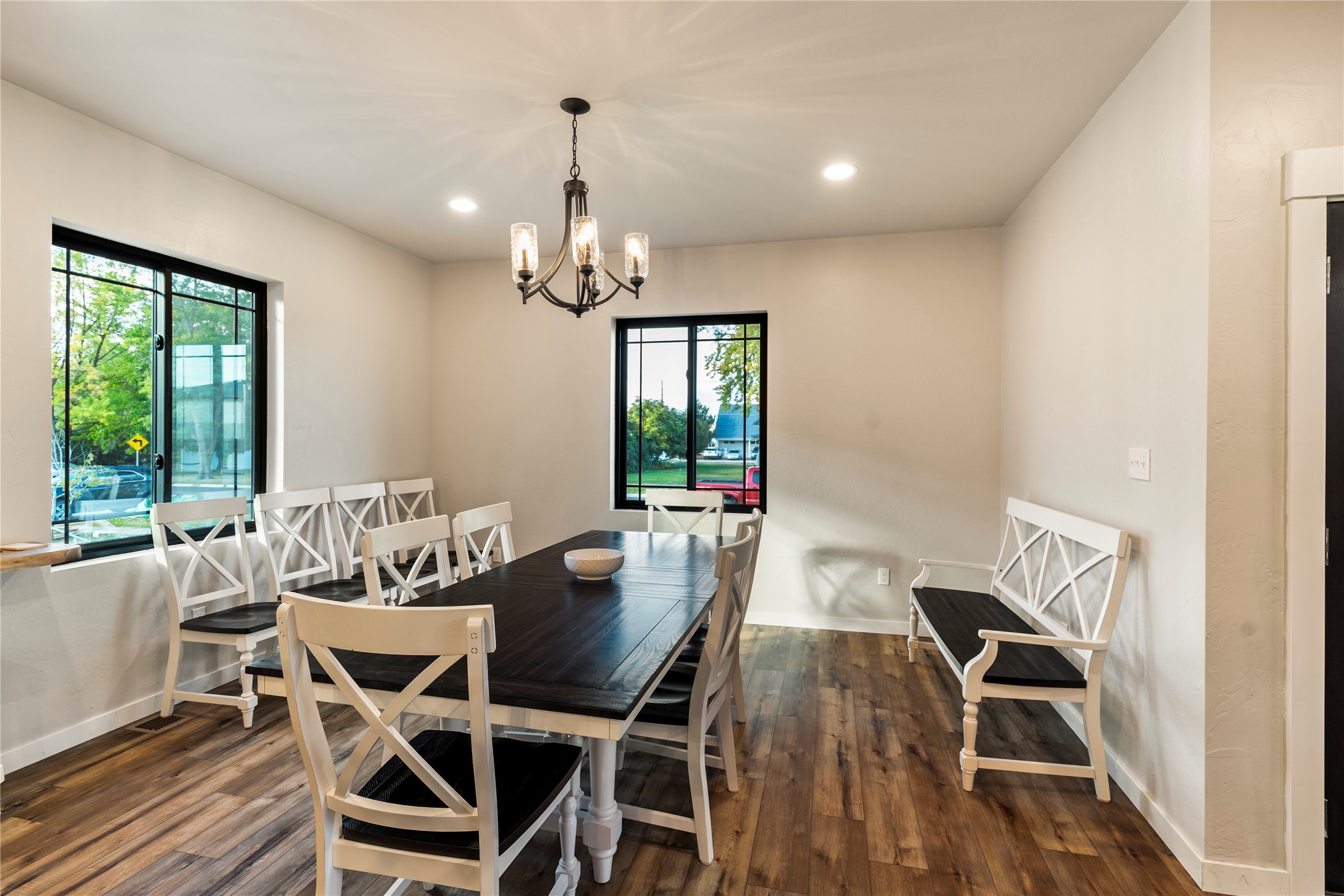 101 4th Avenue W Property Photo 16