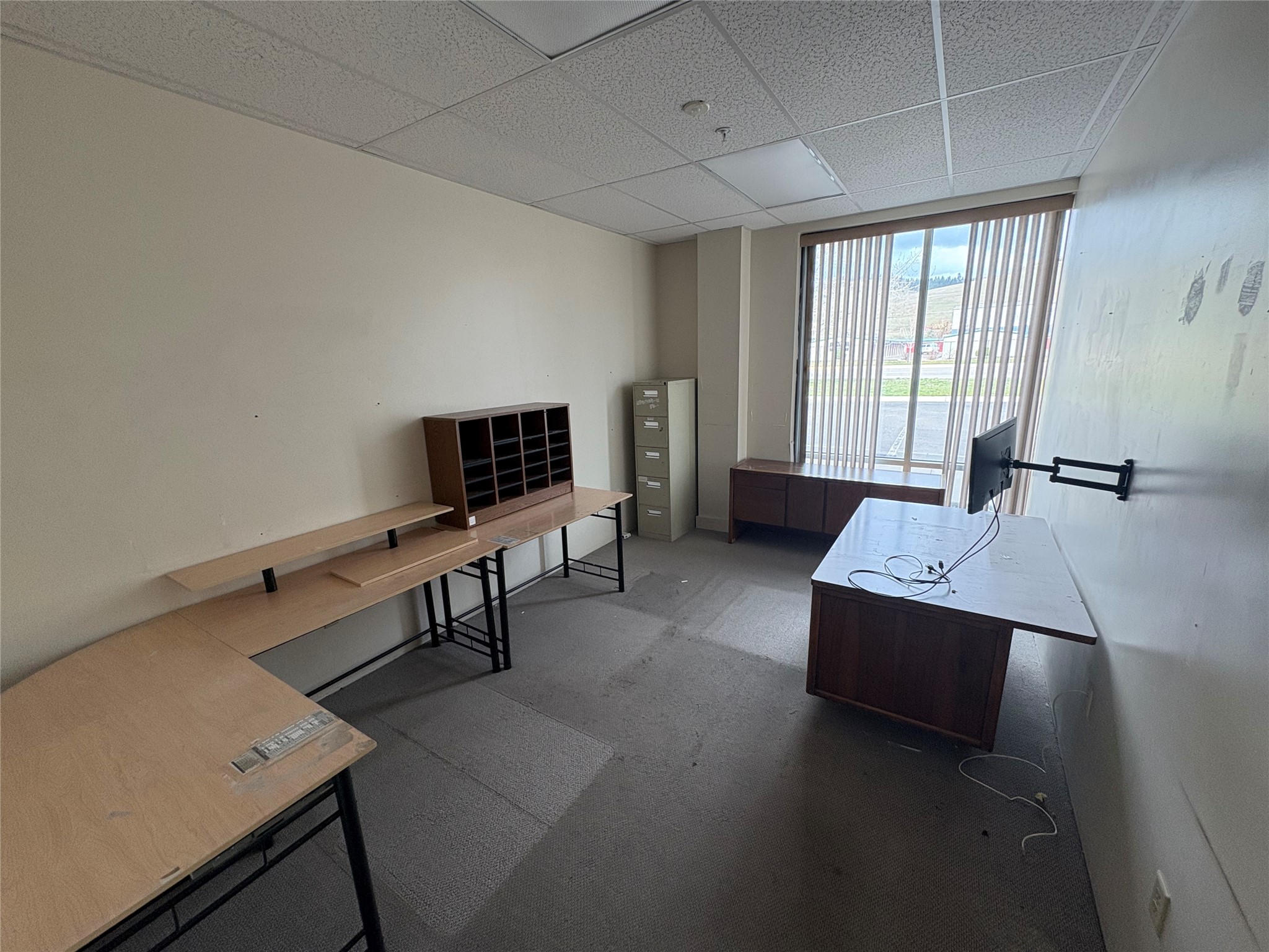 5625 Expressway Drive Property Photo 11