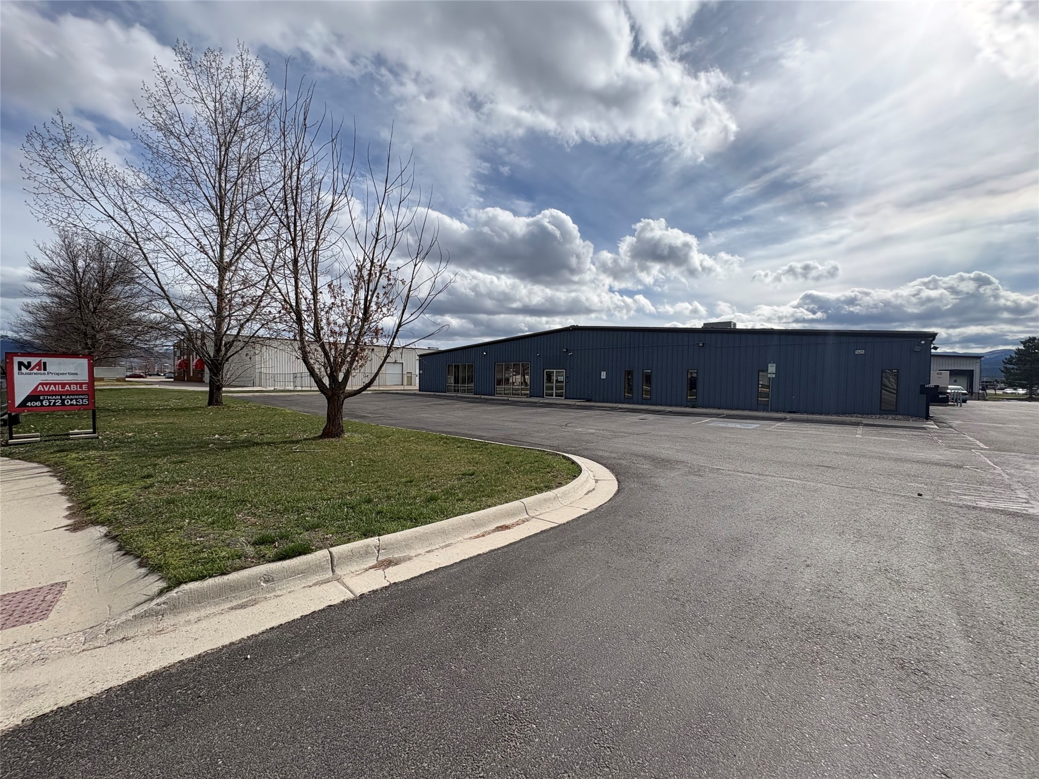 5625 Expressway Drive Property Photo 40