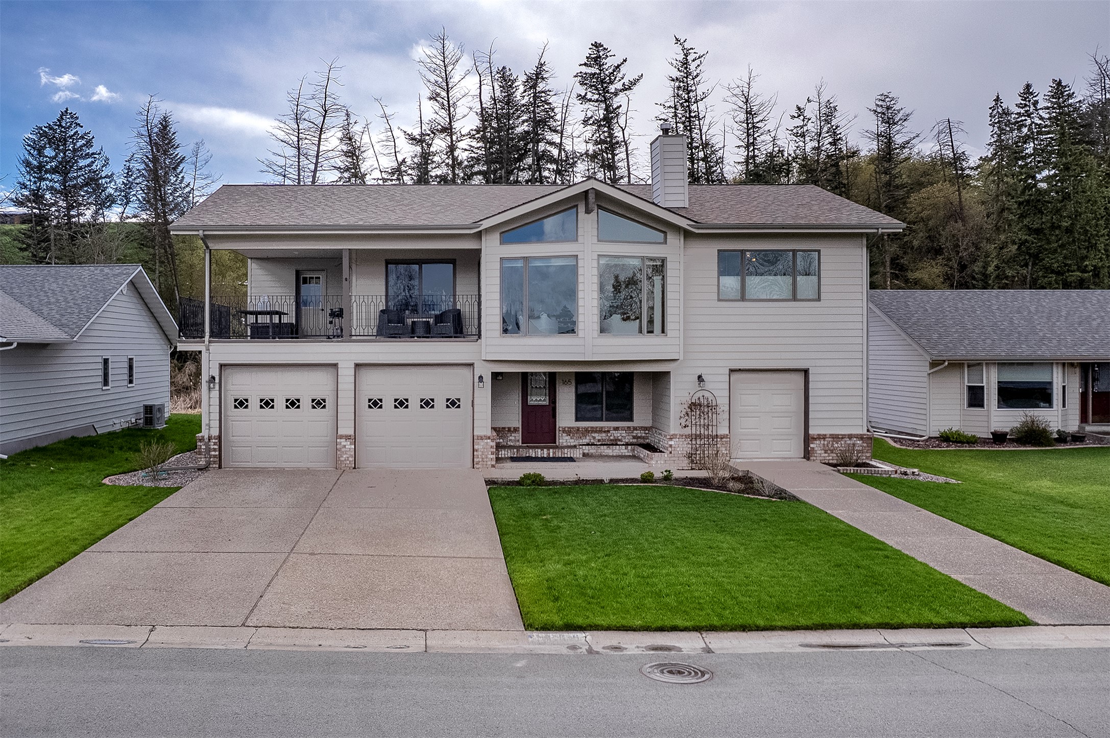 165 W Nicklaus Avenue Property Photo 1