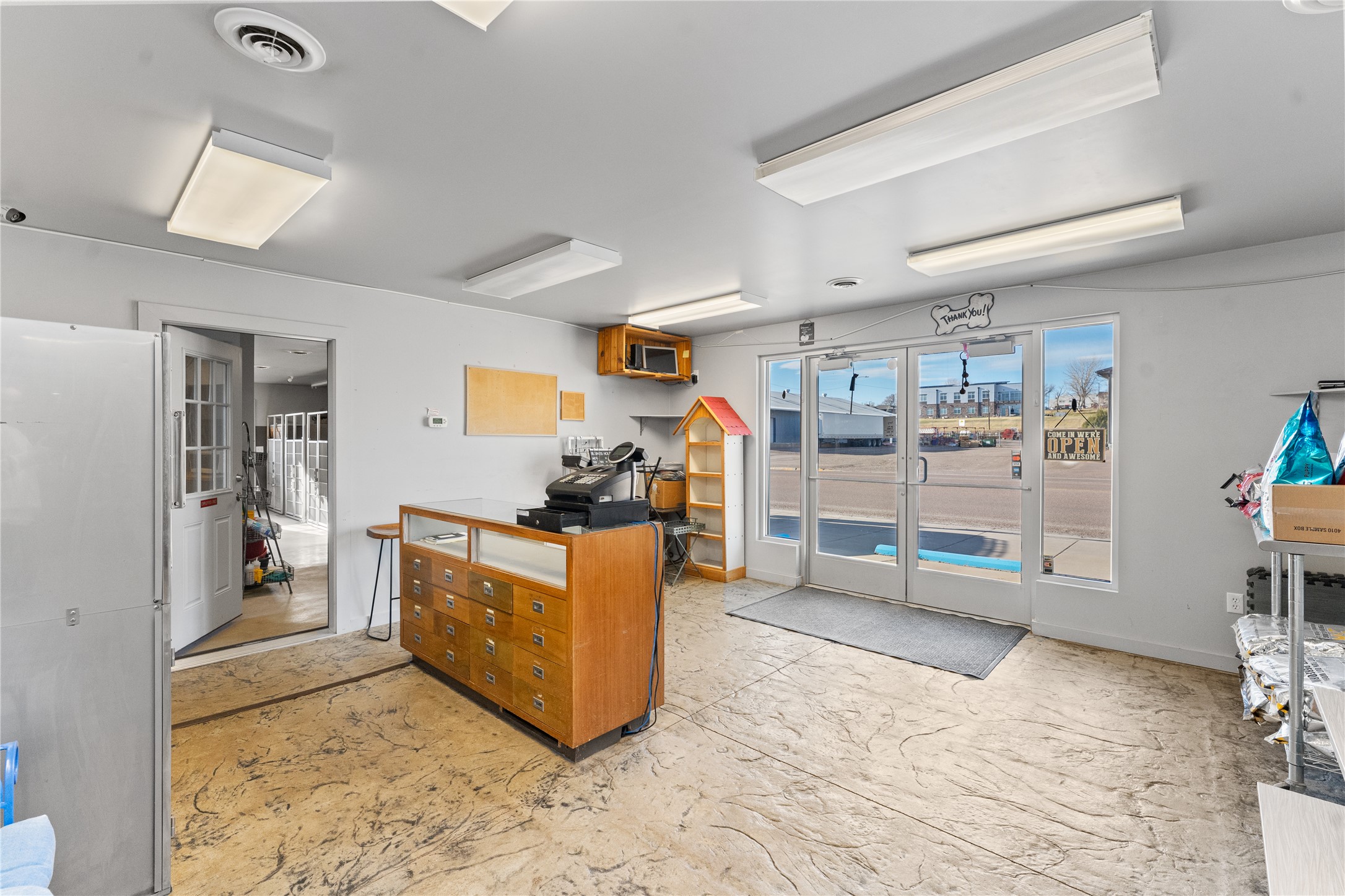1100 Smelter Avenue Ne Property Photo 8
