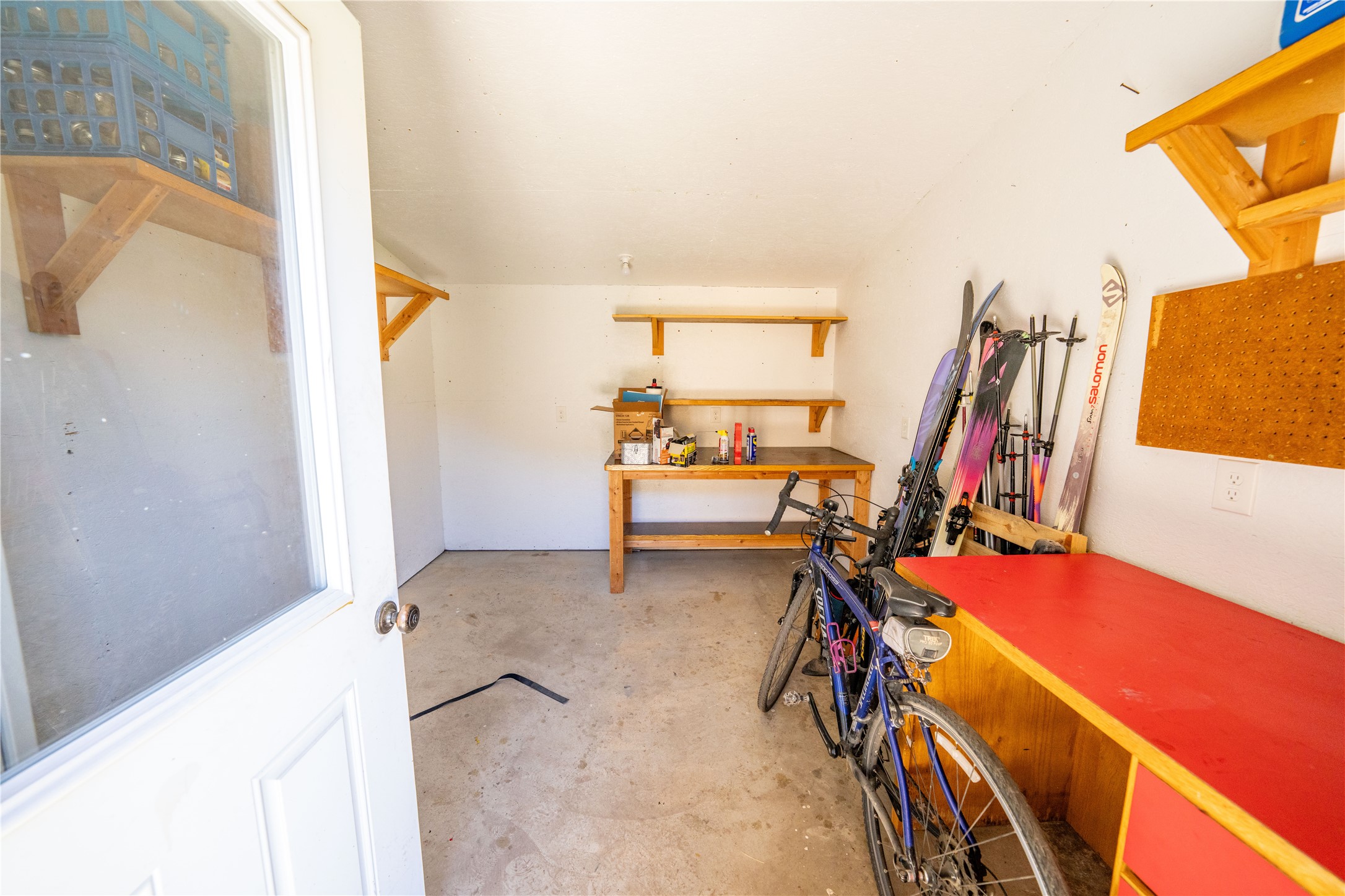 301 E Missoula Avenue Property Photo 40
