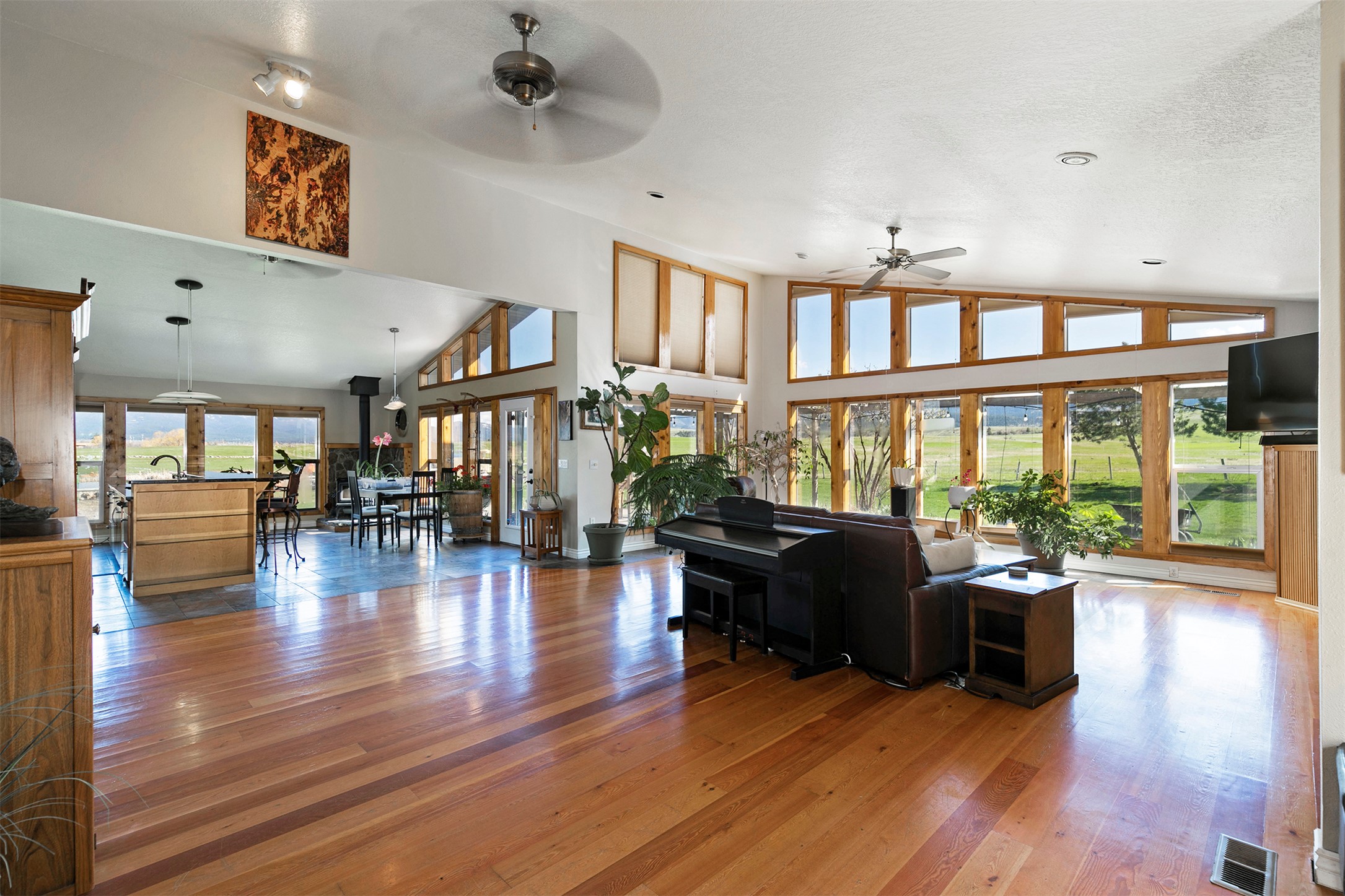 61830 Old Freight Road Property Photo 8
