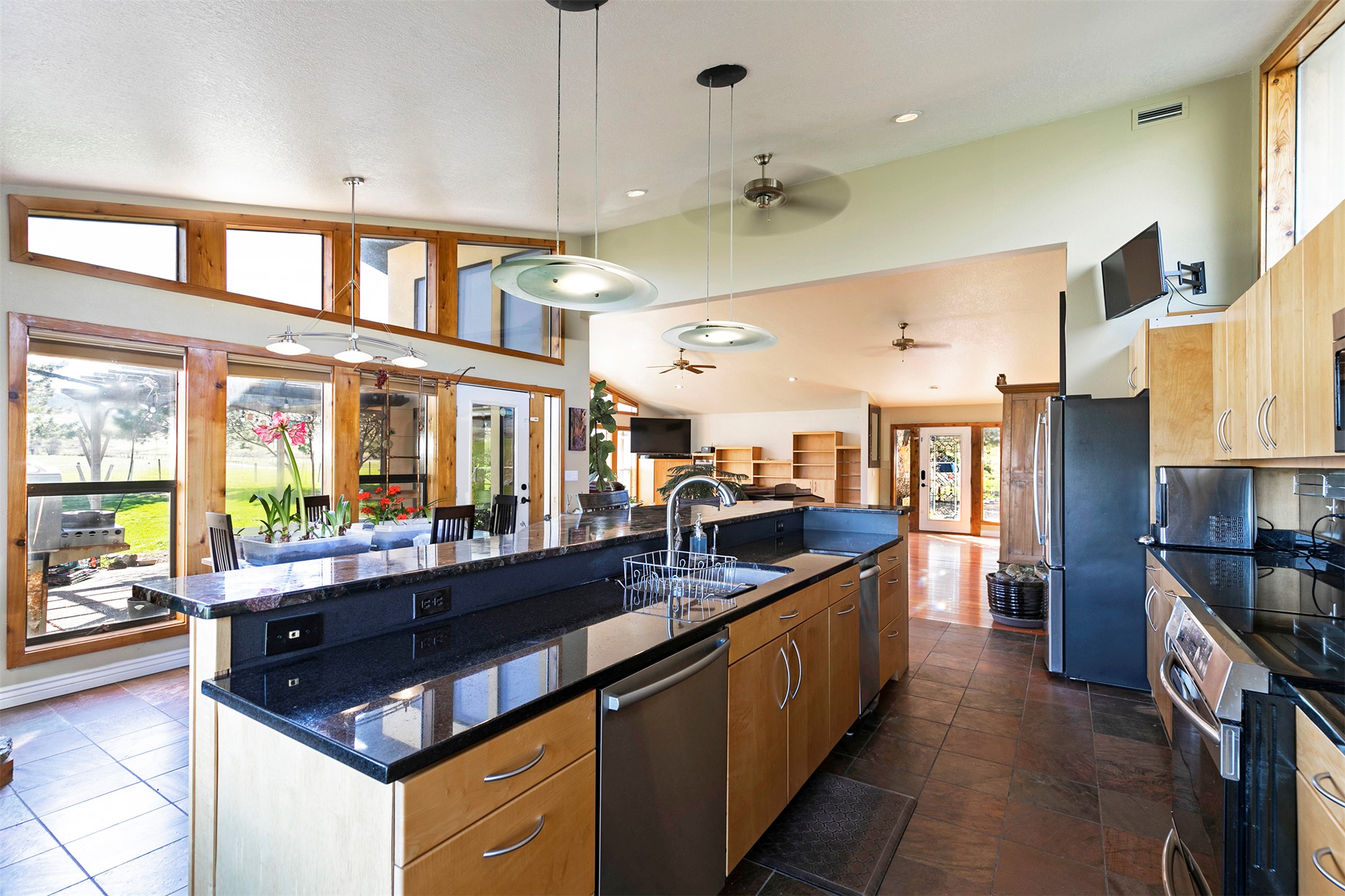 61830 Old Freight Road Property Photo 11