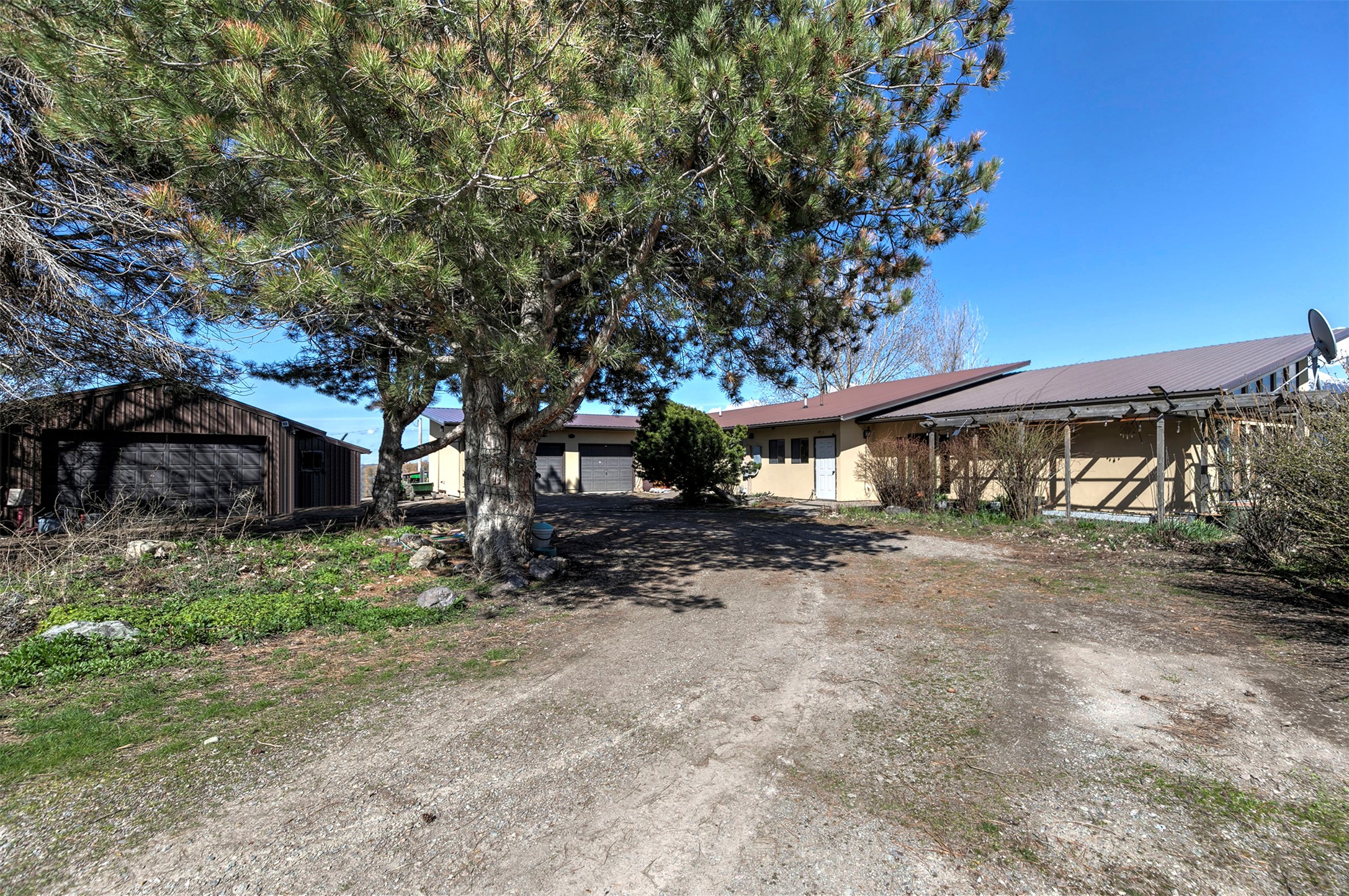 61830 Old Freight Road Property Photo 40