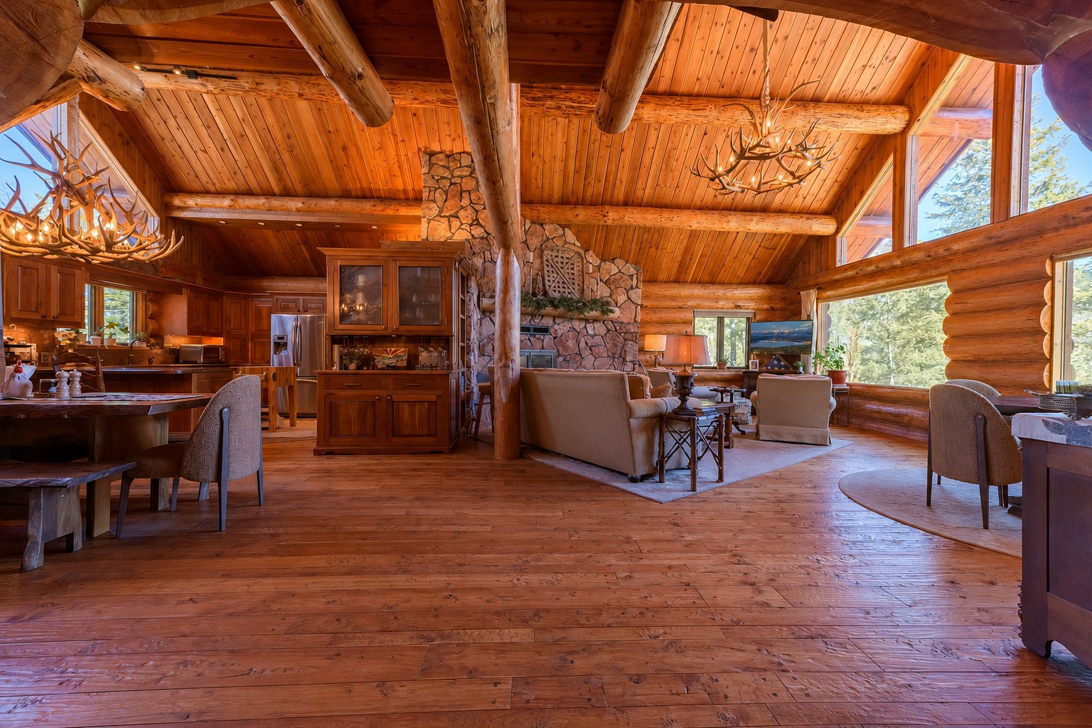 4332 Grave Creek Road Property Photo 17