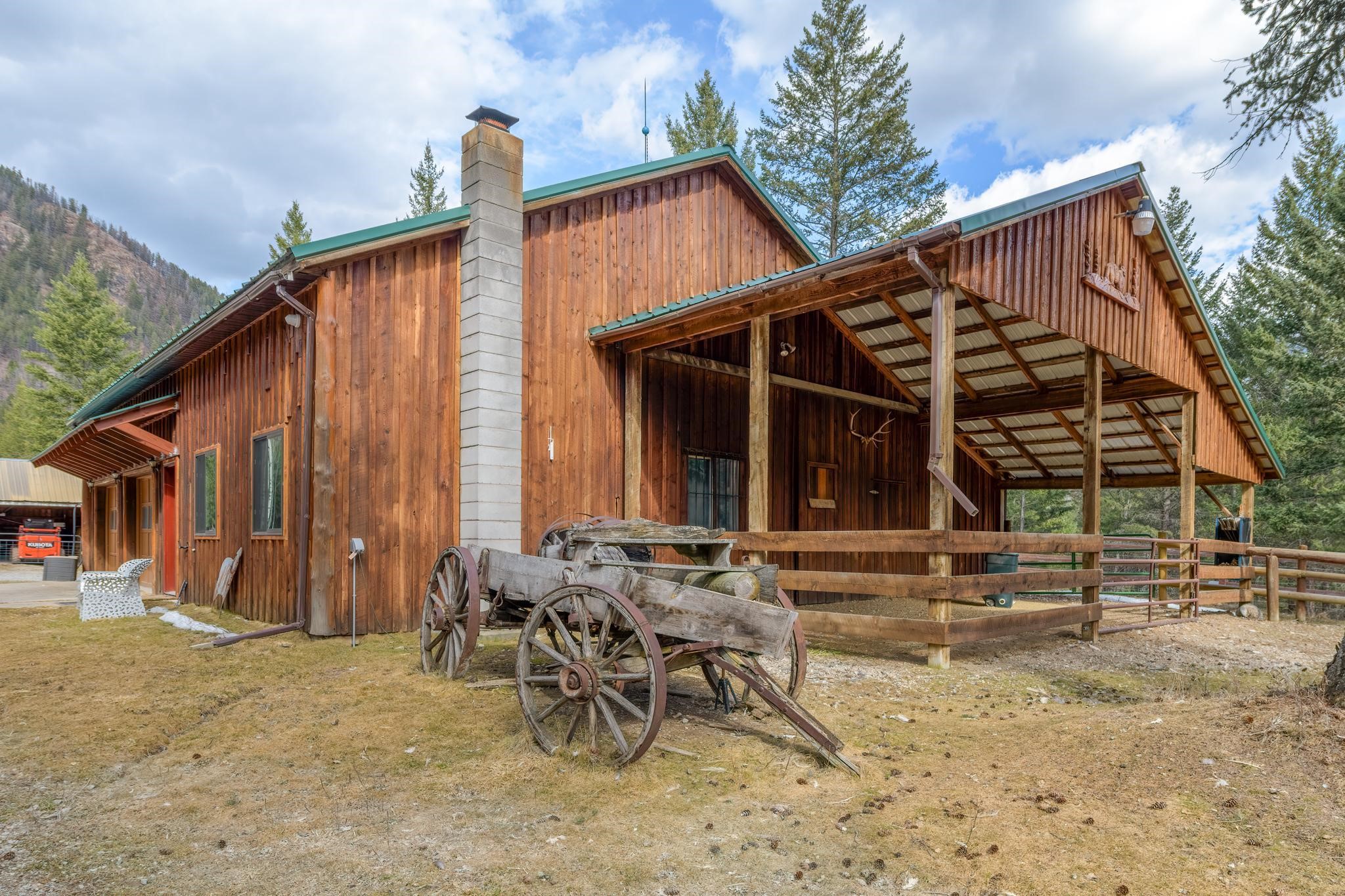 4332 Grave Creek Road Property Photo 63
