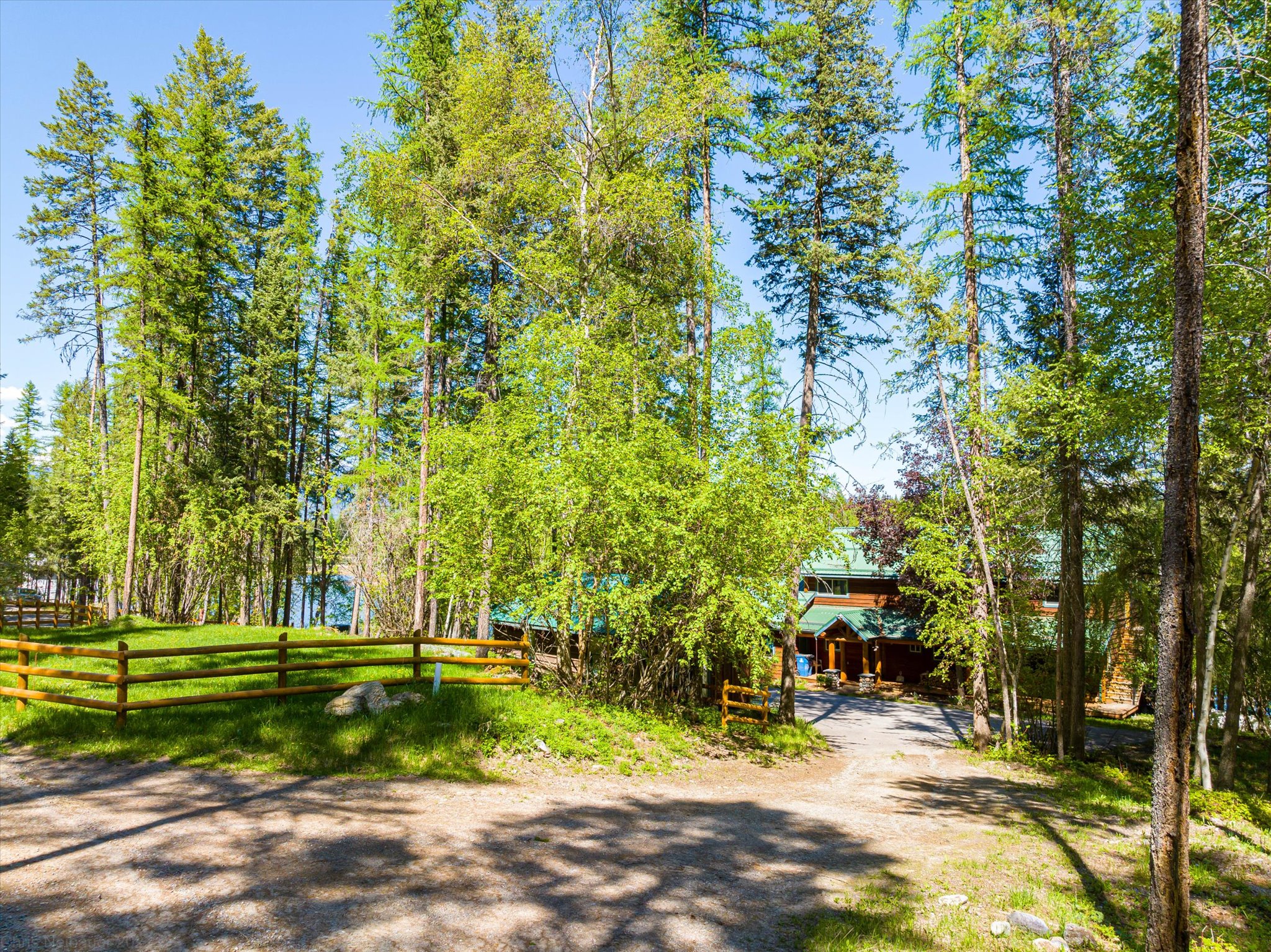 655 Leksand Trail Property Photo 6