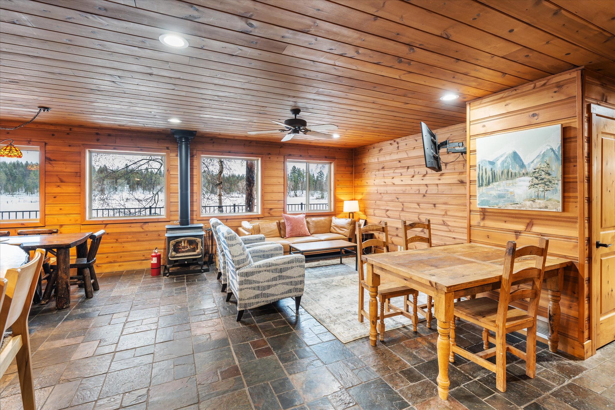 655 Leksand Trail Property Photo 14