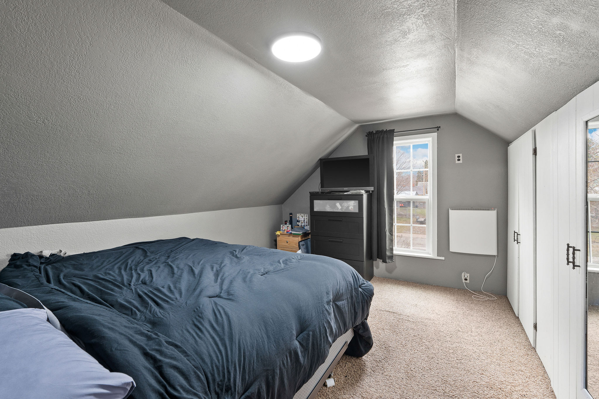 339 8th Avenue W Property Photo 17