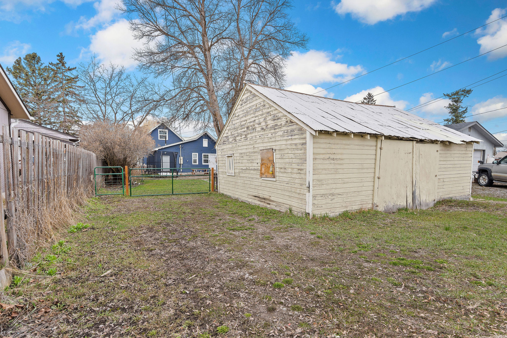 339 8th Avenue W Property Photo 26
