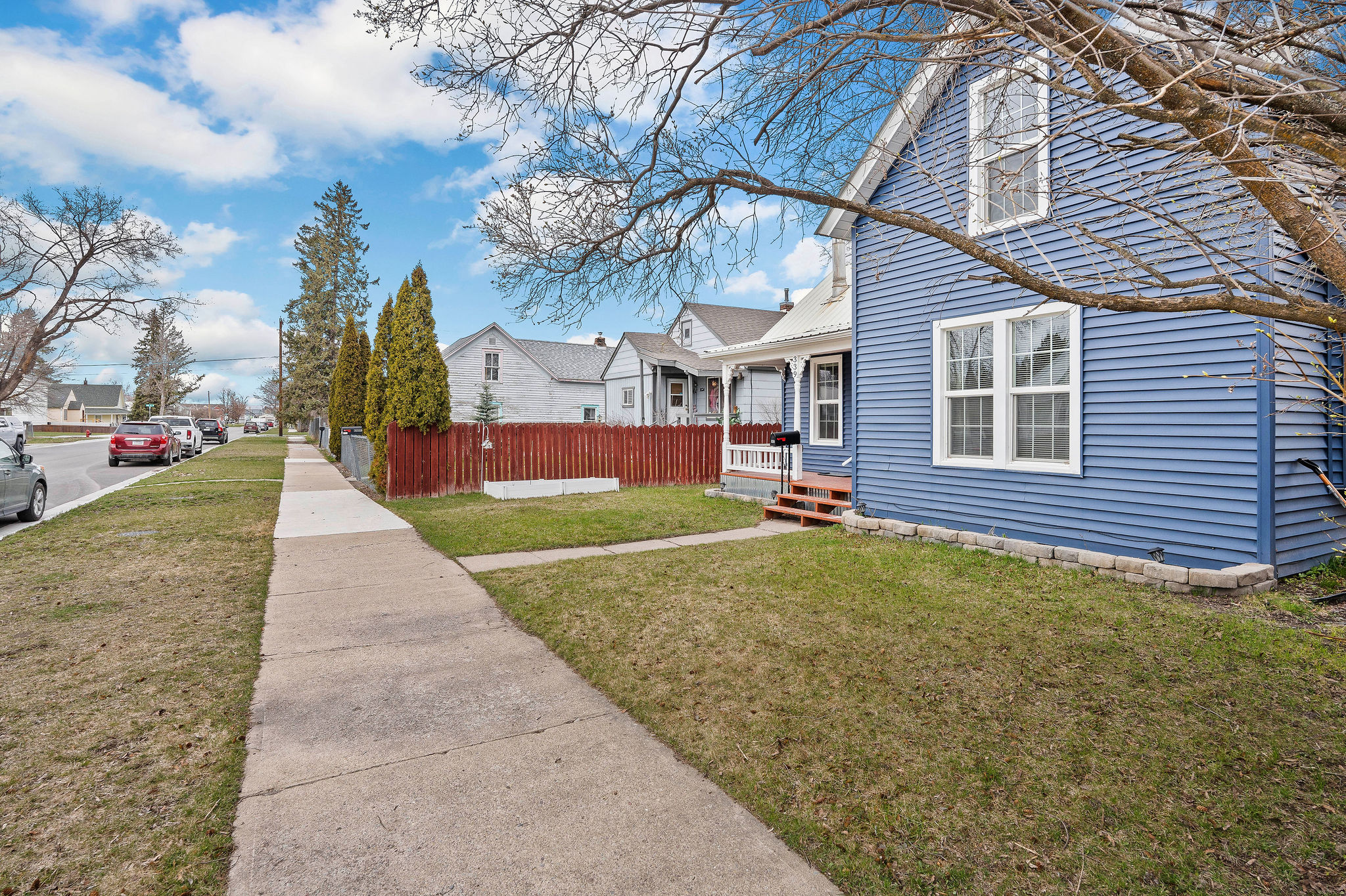 339 8th Avenue W Property Photo 31