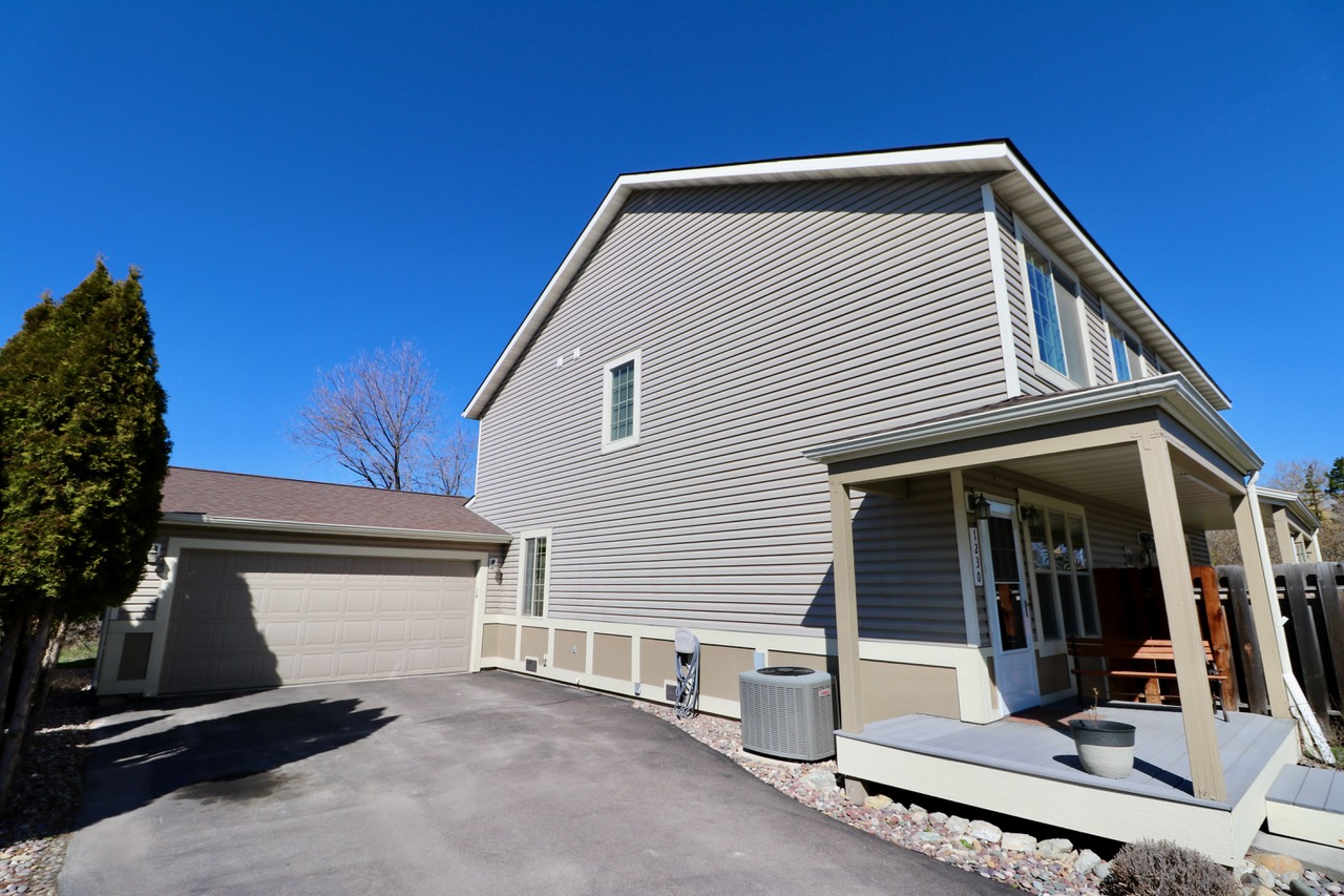 1230 7th Avenue W Property Photo 33