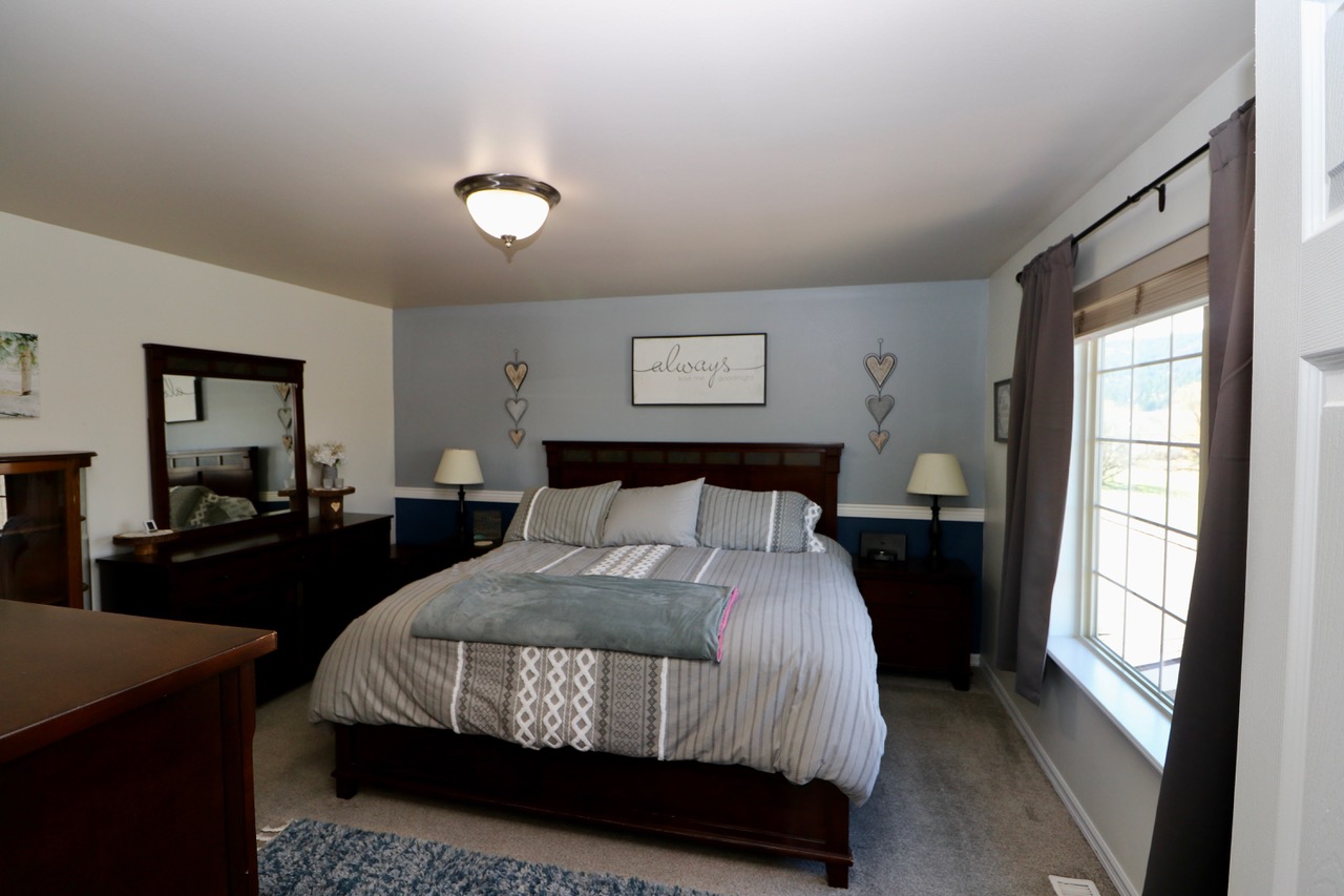 1230 7th Avenue W Property Photo 71