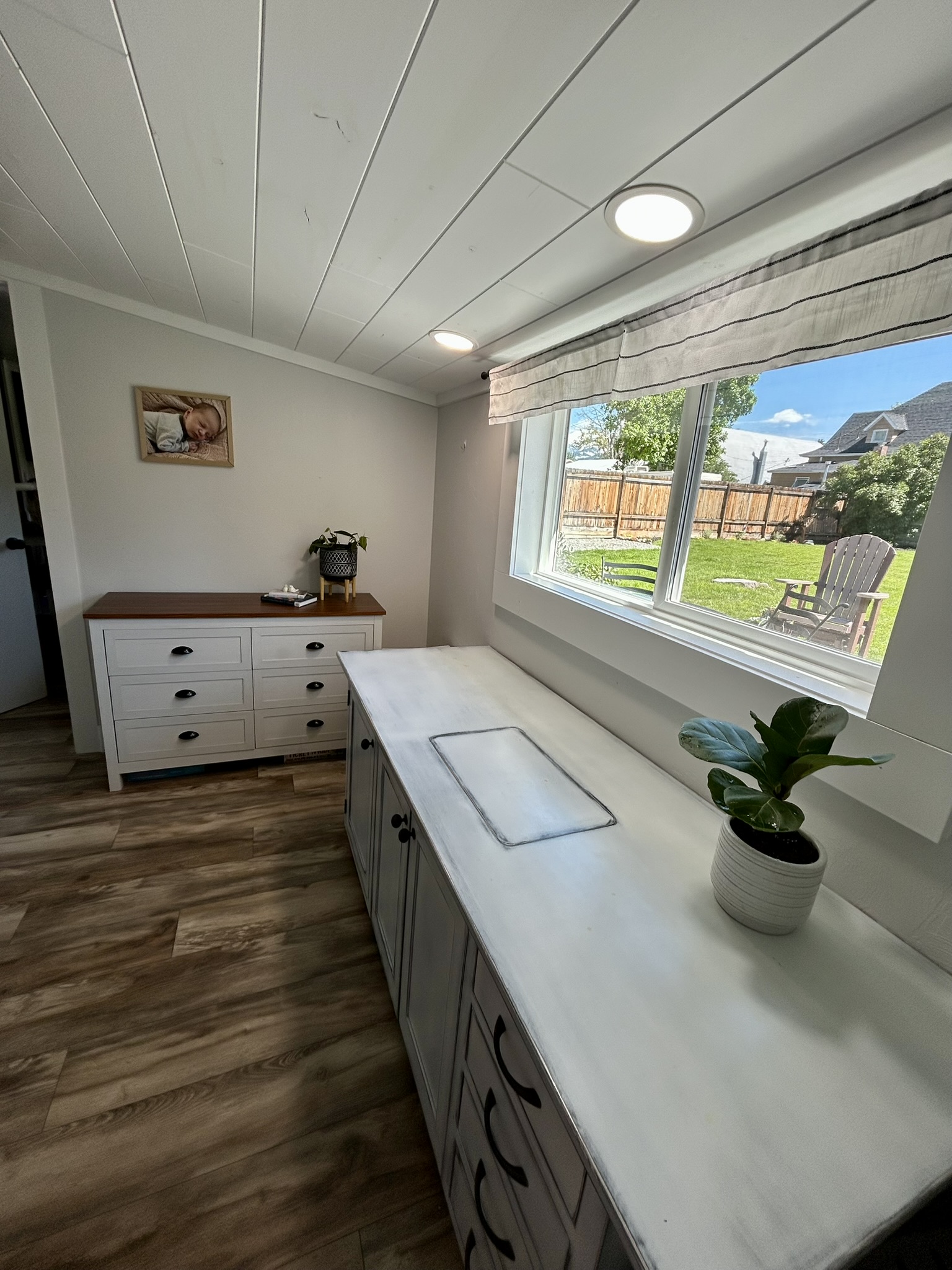 106 1/2 E Hamilton Street Property Photo 27