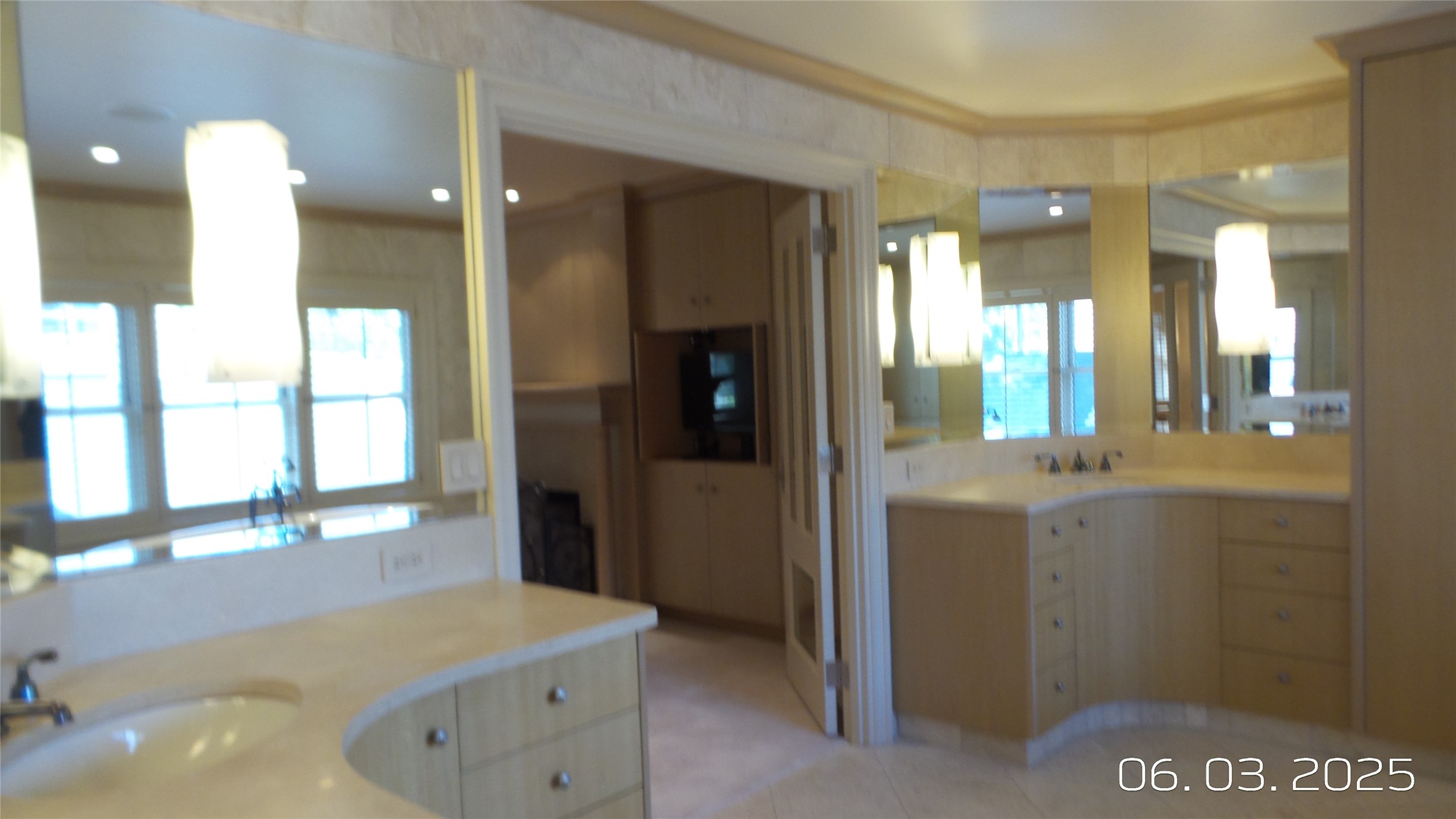 223 3rd Avenue N Property Photo 28