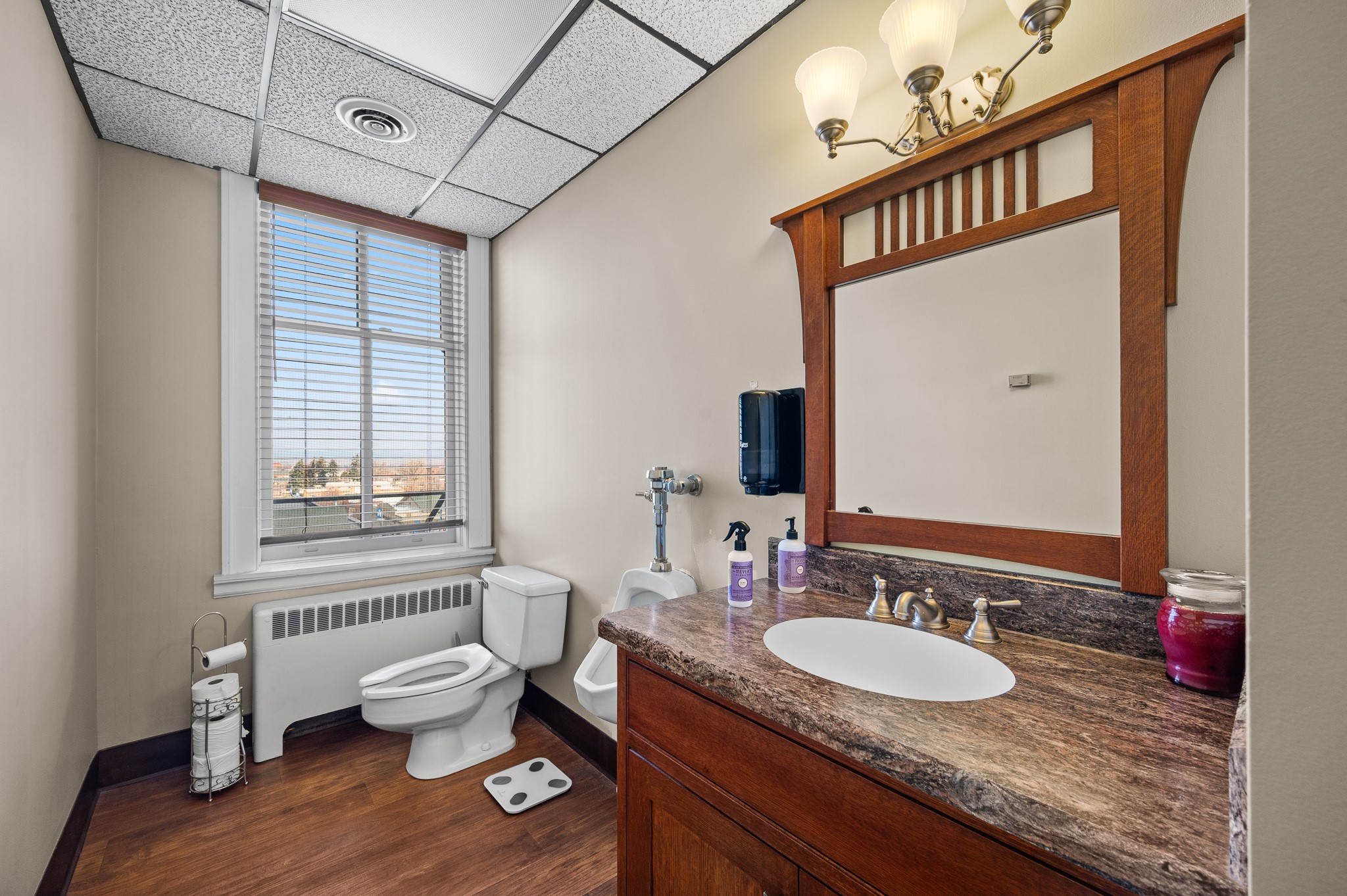 24 W 6th Avenue 401 Property Photo 41