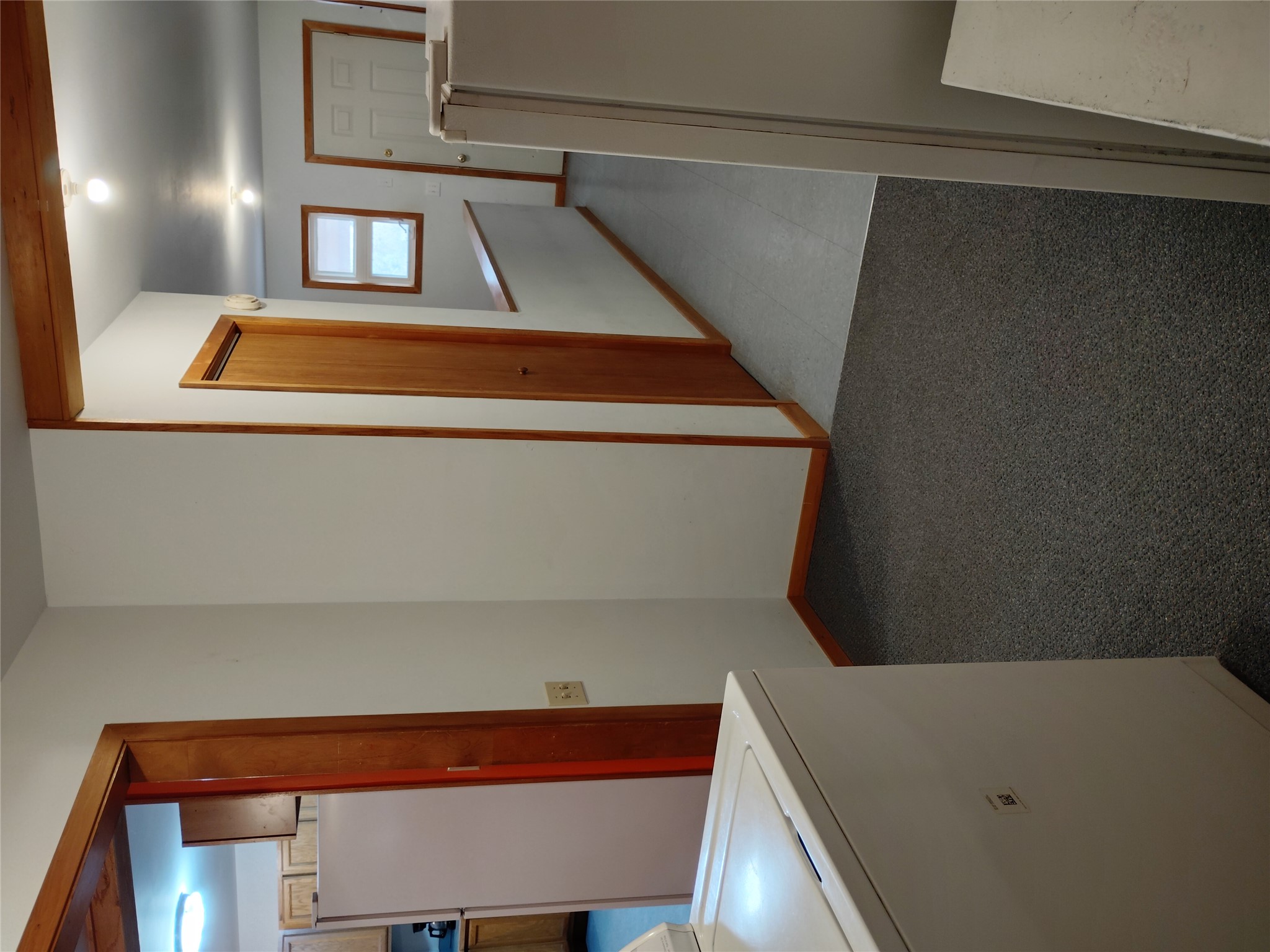 190 N Floweree Avenue Property Photo 35