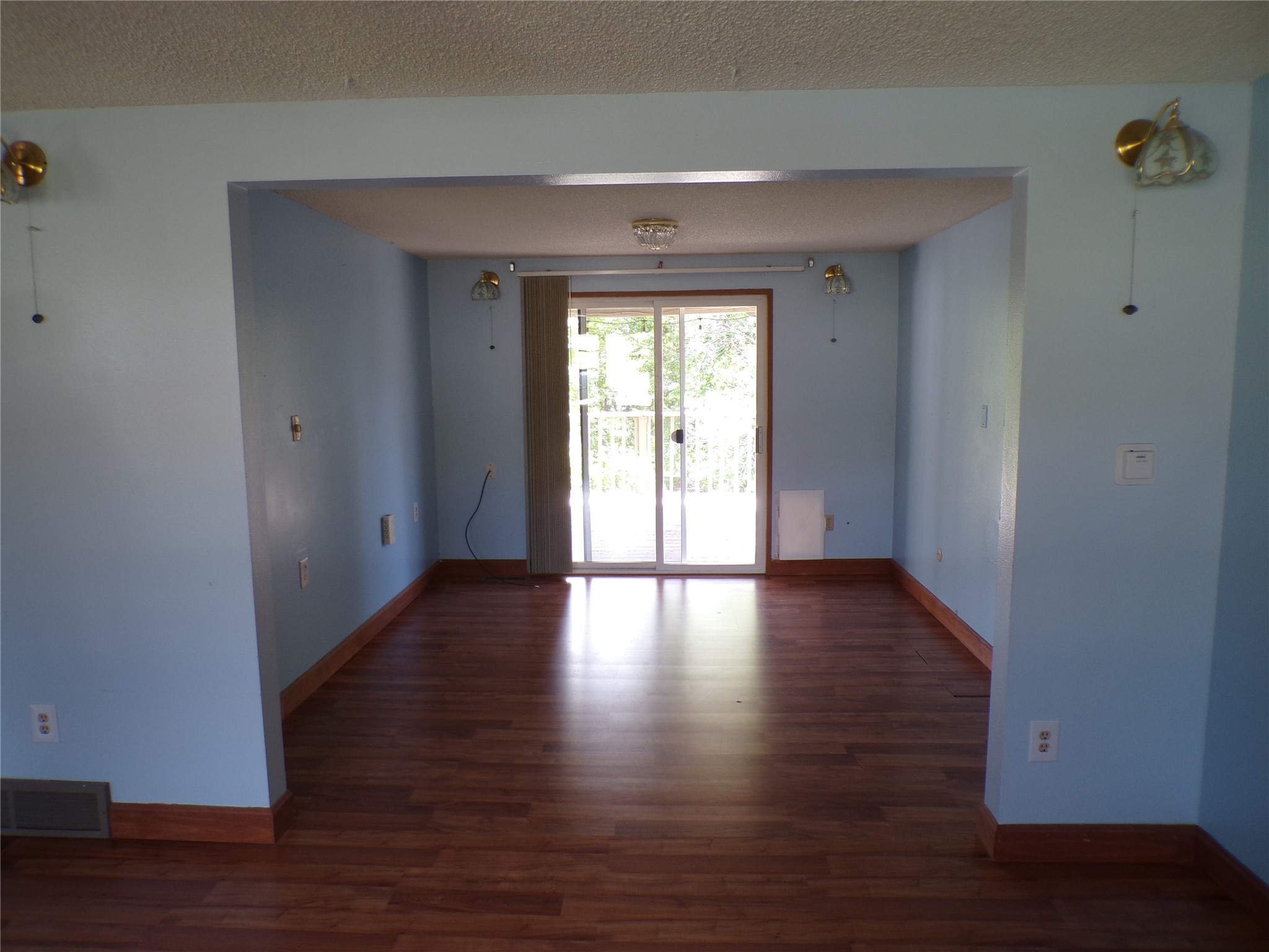 944 Avenue D Nw Property Photo 9